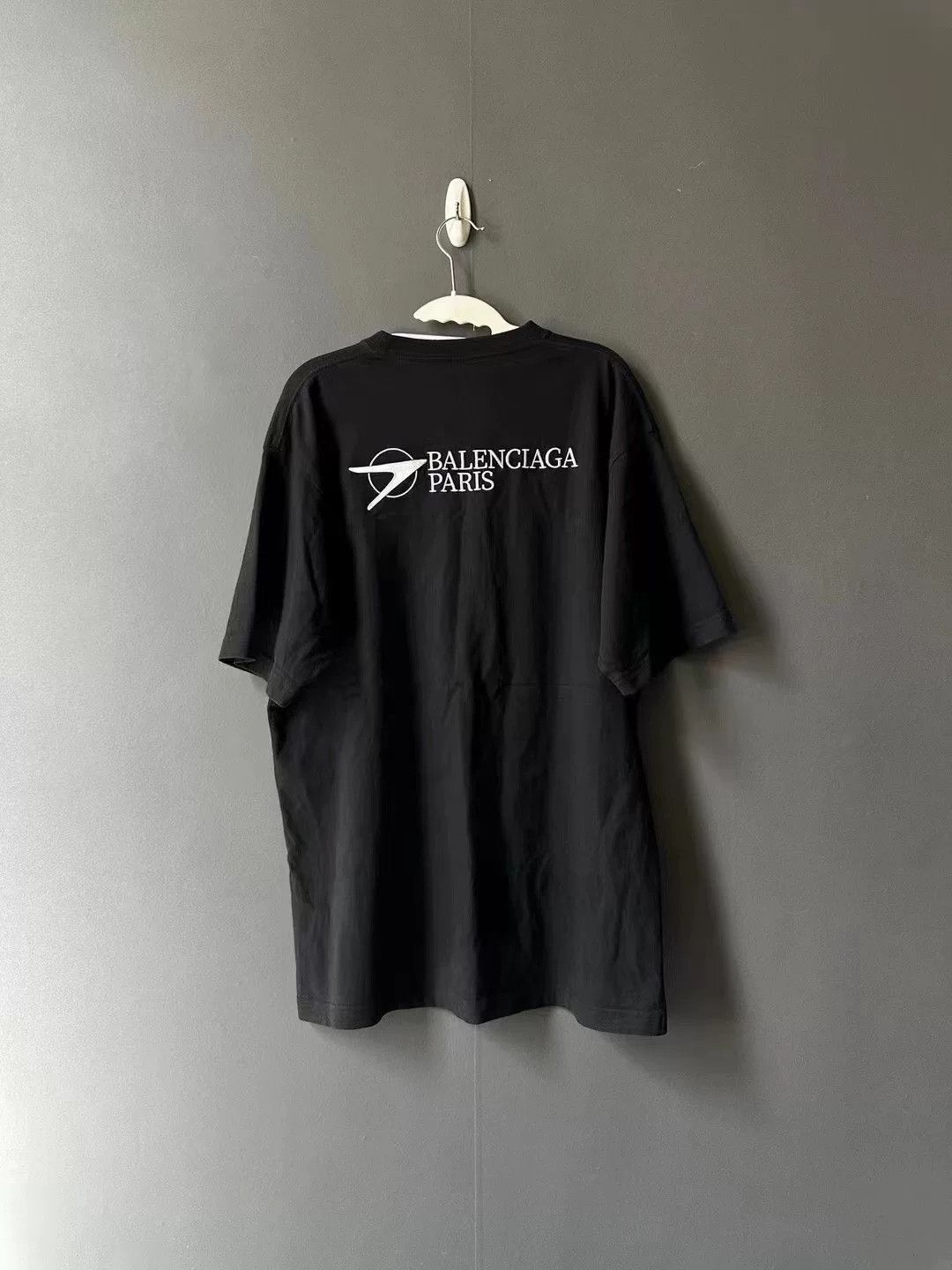 Balenciaga Balenciaga Arrow Embroidery Black Short-Sleeve T-shirt Size US M / EU 48-50 / 2 - 2 Thumbnail