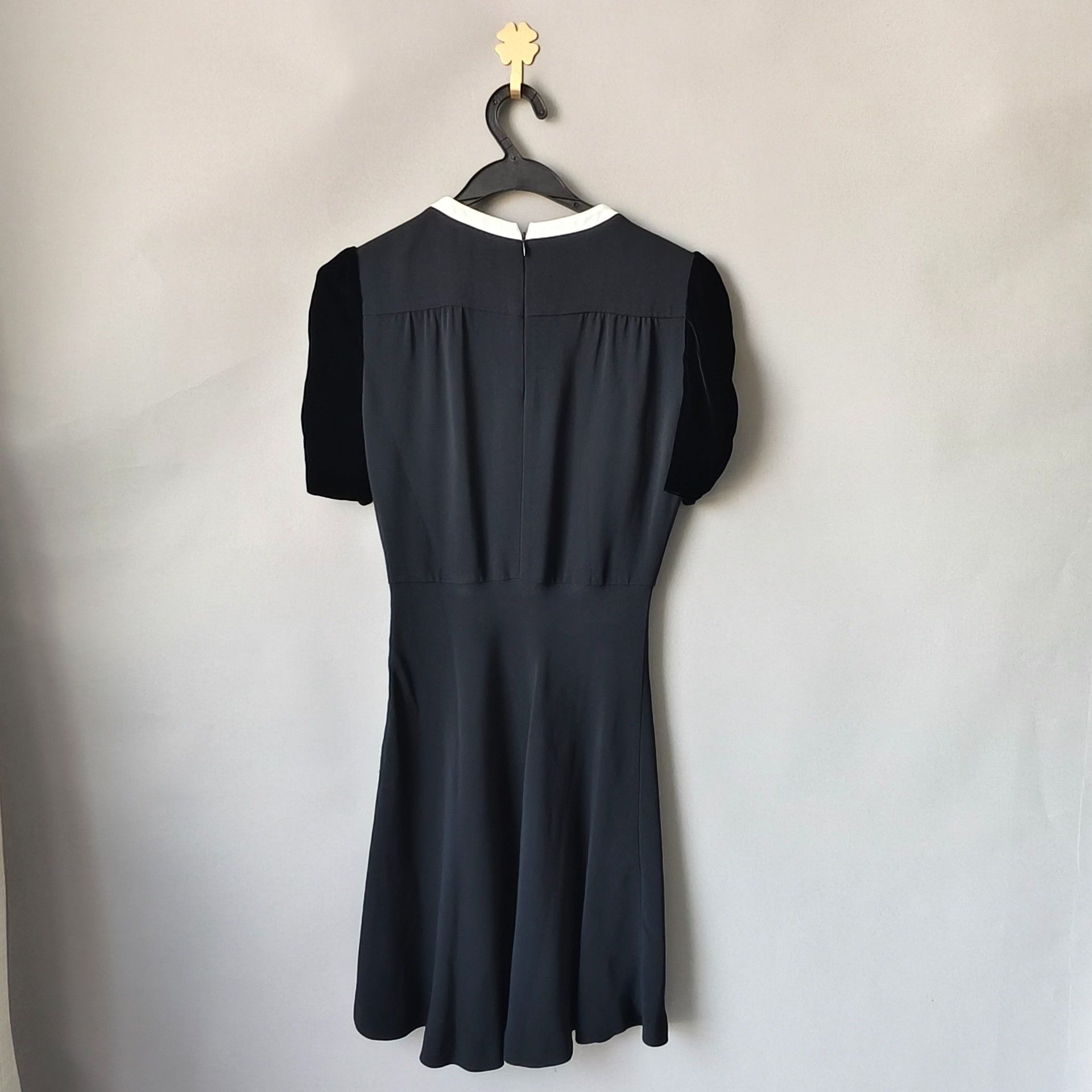 Miu Miu Miu Miu Chiffon-Velvet Puffed Sleeve Dress Size S / US 4 / IT 40 - 2 Thumbnail