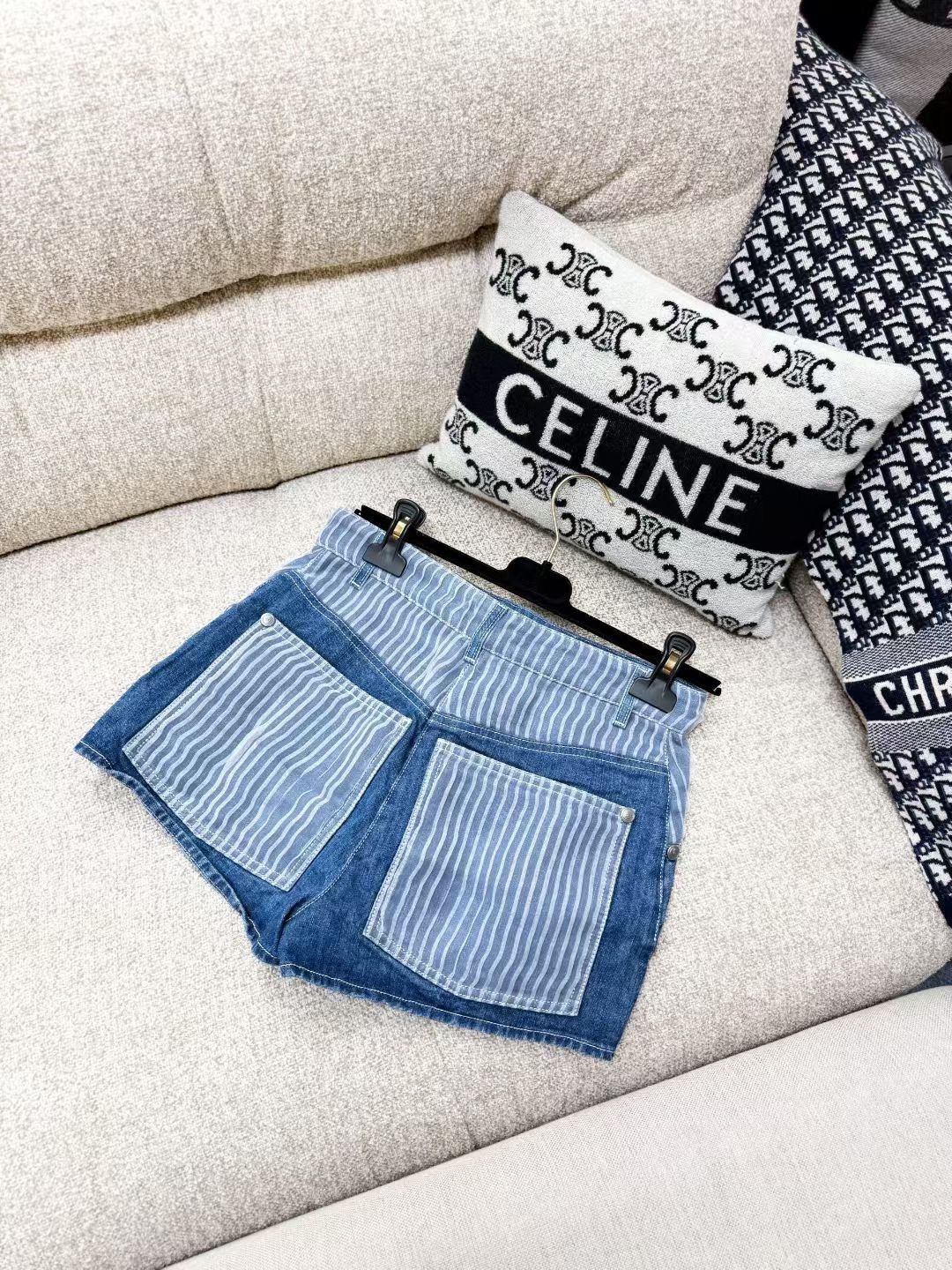 Chanel Chanel Blue Mesh Denim Shorts Size 36" / US 14 / IT 50 - 3 Thumbnail