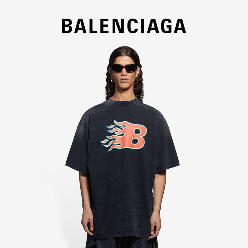Balenciaga BALENCIAGA Flame Print B T-shirt Size US L / EU 52-54 / 3 - 2 Thumbnail