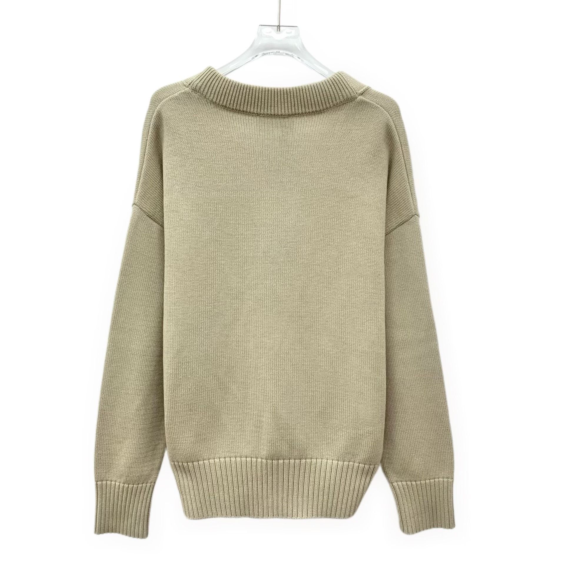 AMI Ami Oatmeal Heart 'A' Intarsia V-neck Cardigan Size M / US 6-8 / IT 42-44 - 2 Thumbnail