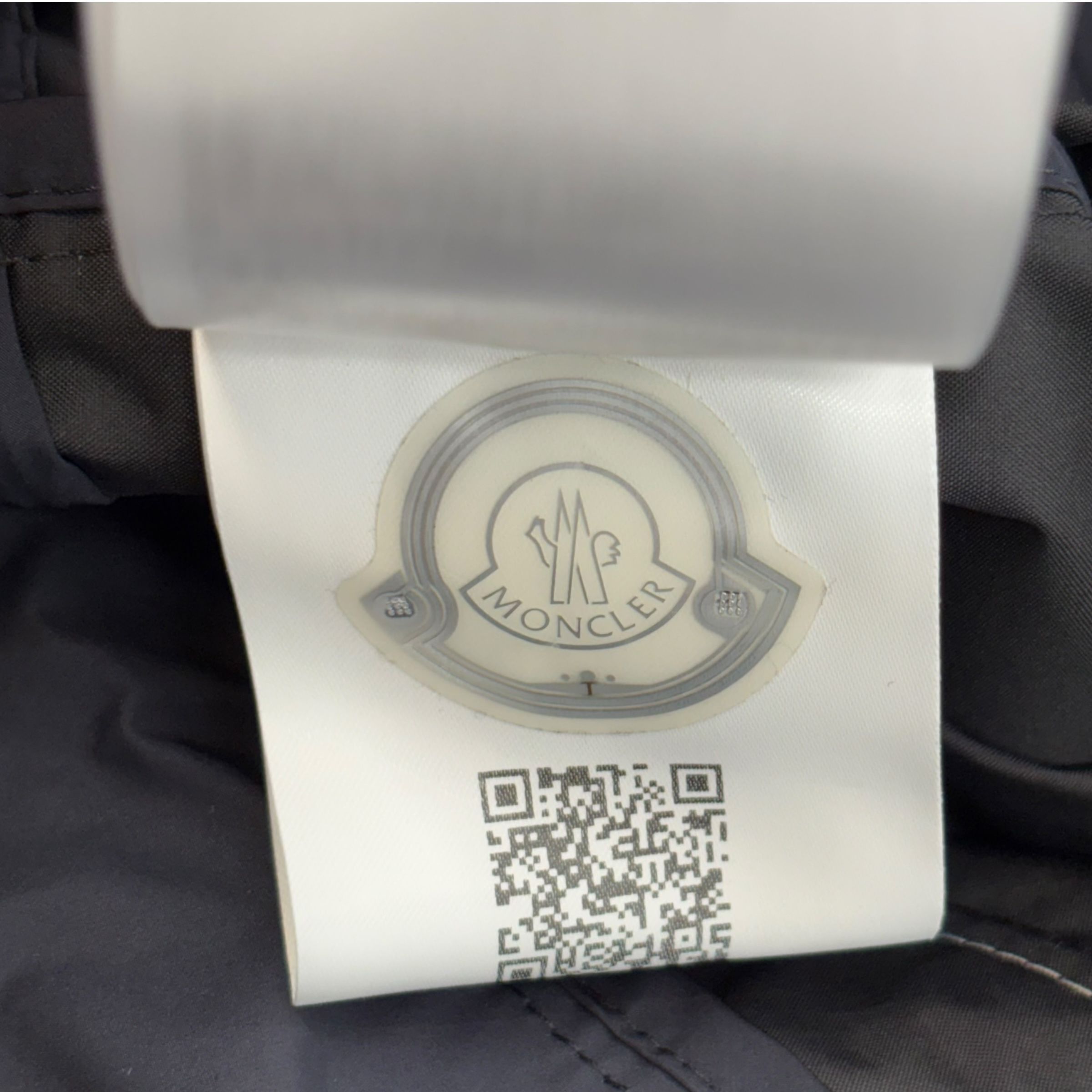Moncler Metallic Windbreaker Size US M / EU 48-50 / 2 - 6 Thumbnail