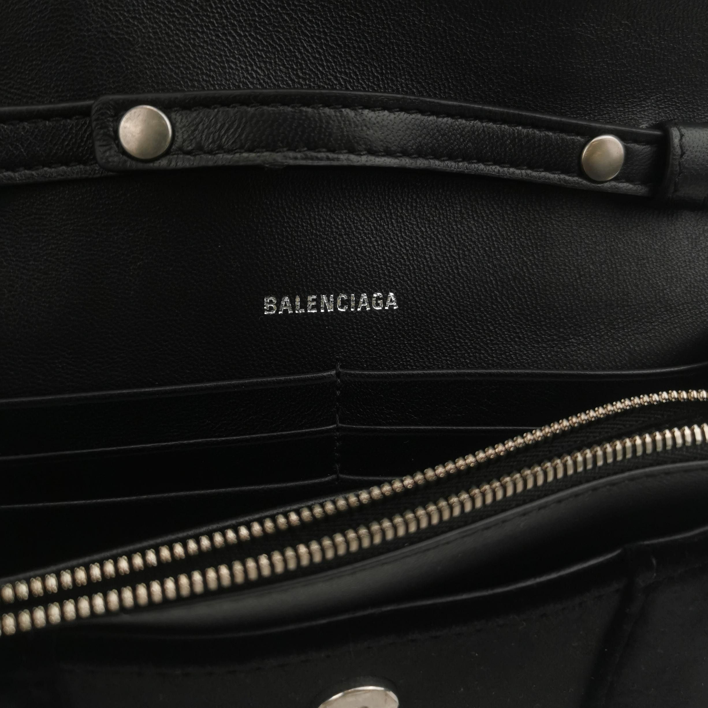 Balenciaga Balenciaga Women os Shoulder Bags Size ONE SIZE - 8 Thumbnail