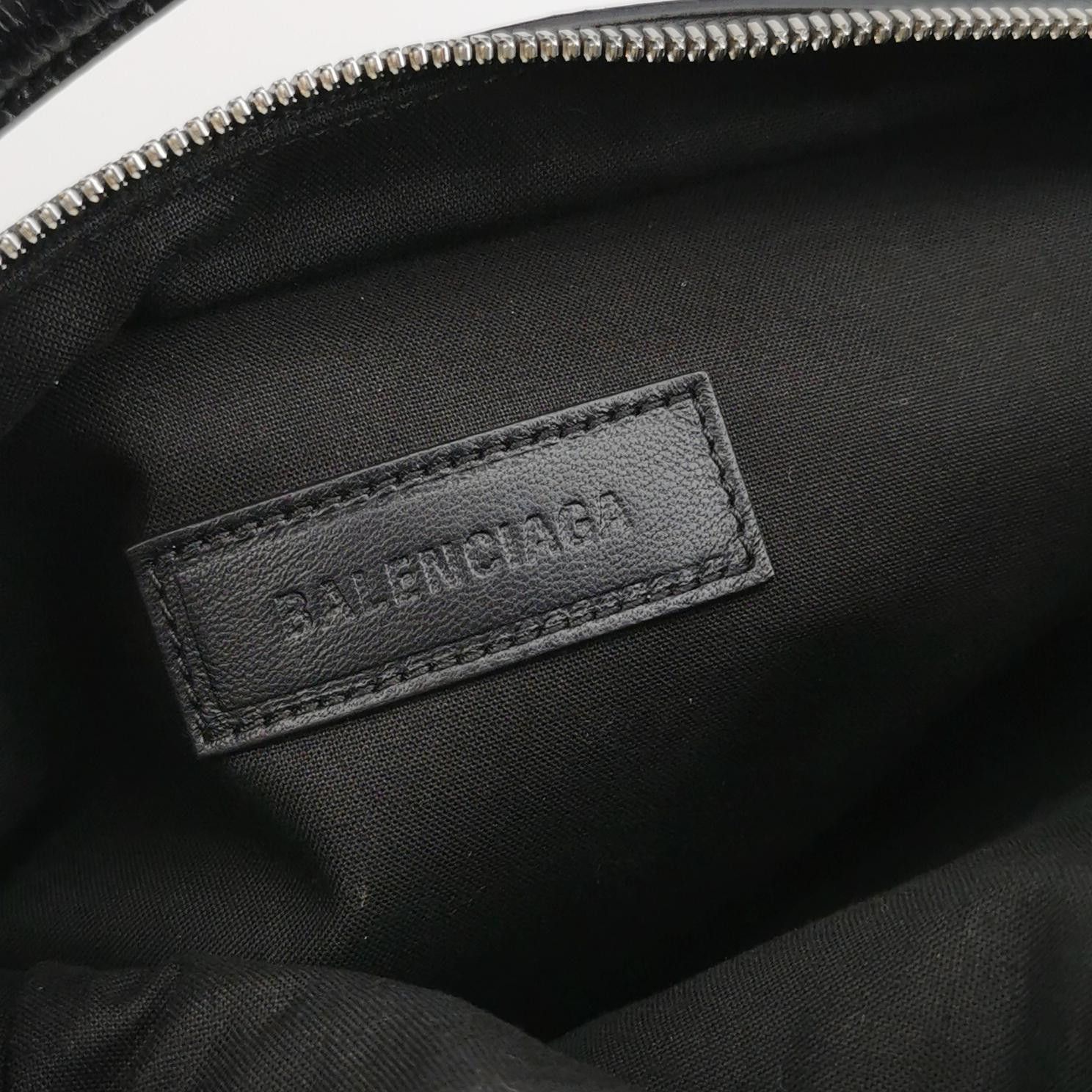 Balenciaga Balenciaga Women os Shoulder Bags Size ONE SIZE - 8 Thumbnail