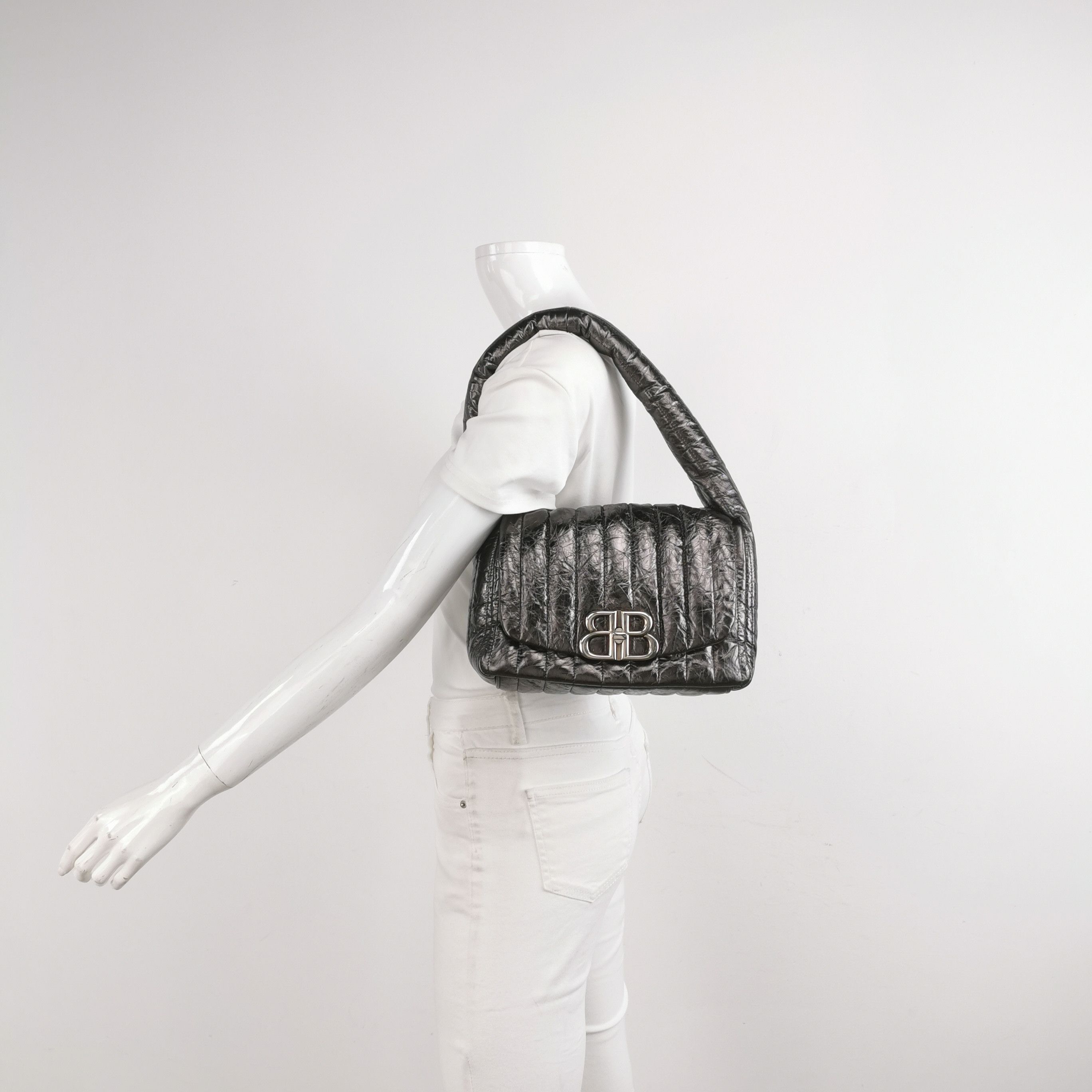 Balenciaga Balenciaga Women os Shoulder Bags Size ONE SIZE - 2 Thumbnail