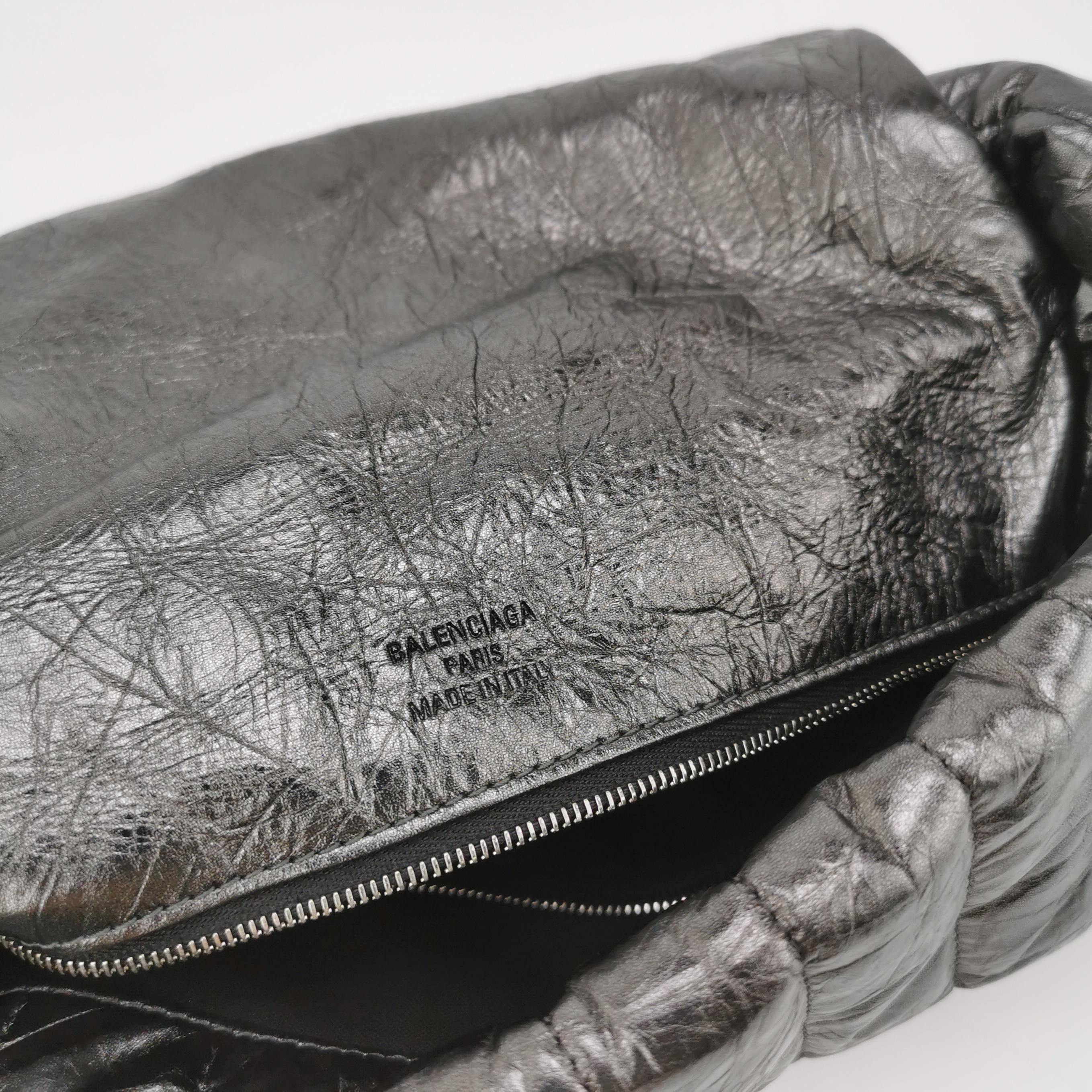 Balenciaga Balenciaga Women os Shoulder Bags Size ONE SIZE - 8 Thumbnail