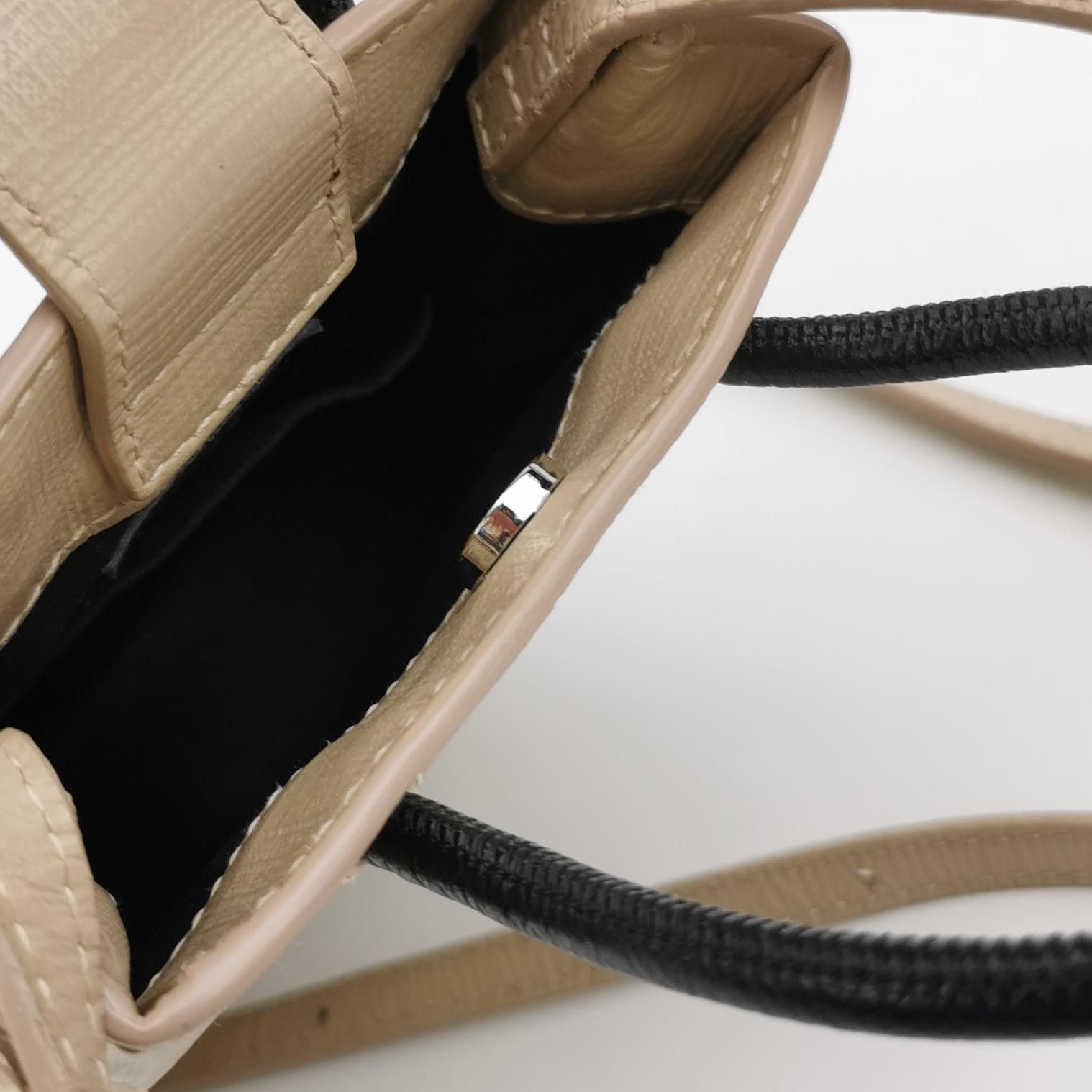 Balenciaga Balenciaga Women os Shoulder Bags Size ONE SIZE - 7 Thumbnail
