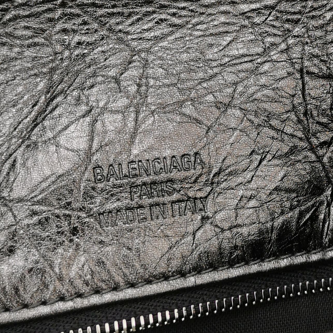 Balenciaga Balenciaga Women os Shoulder Bags Size ONE SIZE - 8 Thumbnail