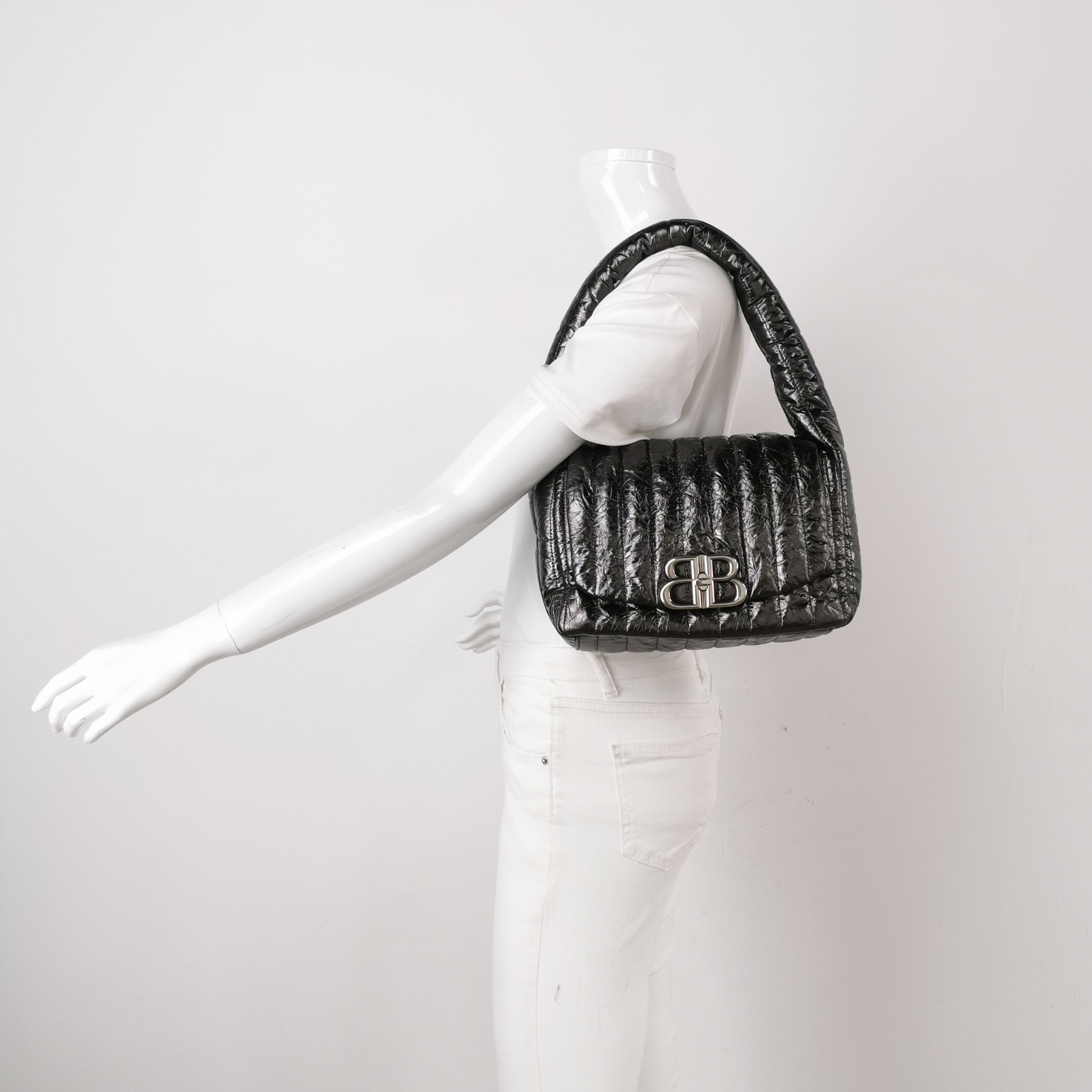 Balenciaga Balenciaga Women os Shoulder Bags Size ONE SIZE - 2 Thumbnail