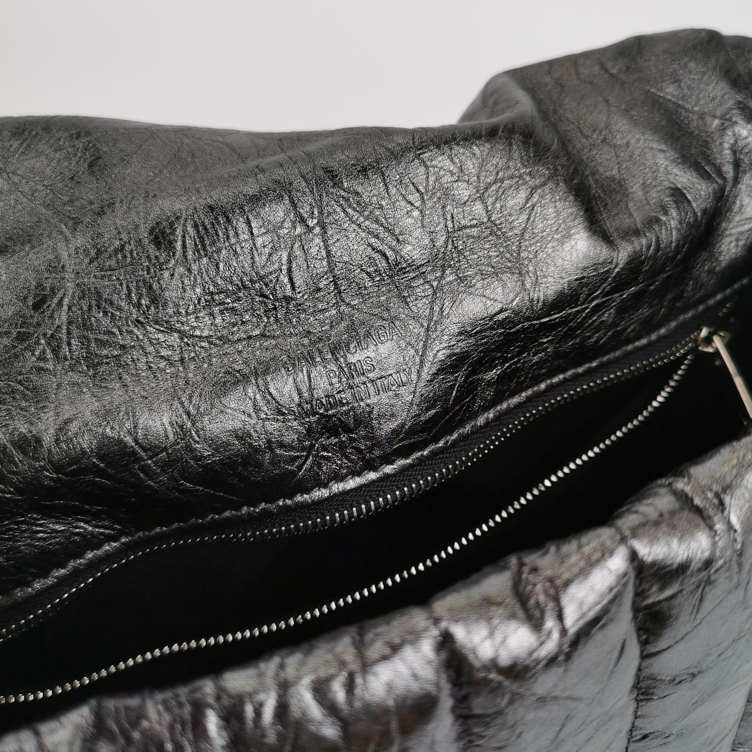 Balenciaga Balenciaga Women os Shoulder Bags Size ONE SIZE - 8 Thumbnail