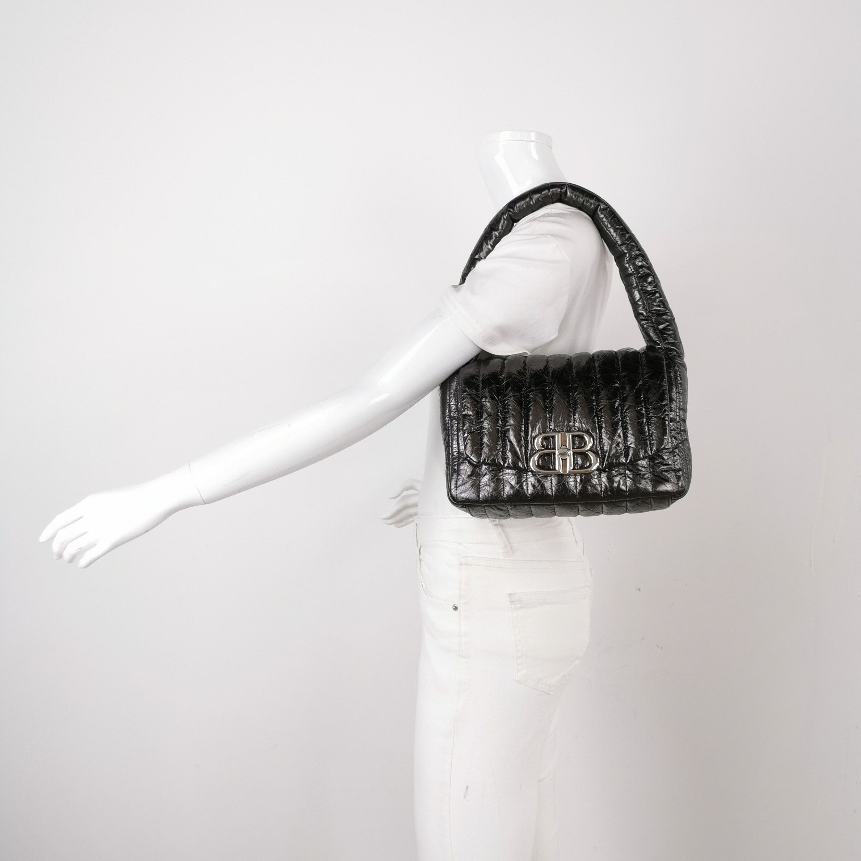 Balenciaga Balenciaga Women os Shoulder Bags Size ONE SIZE - 2 Thumbnail