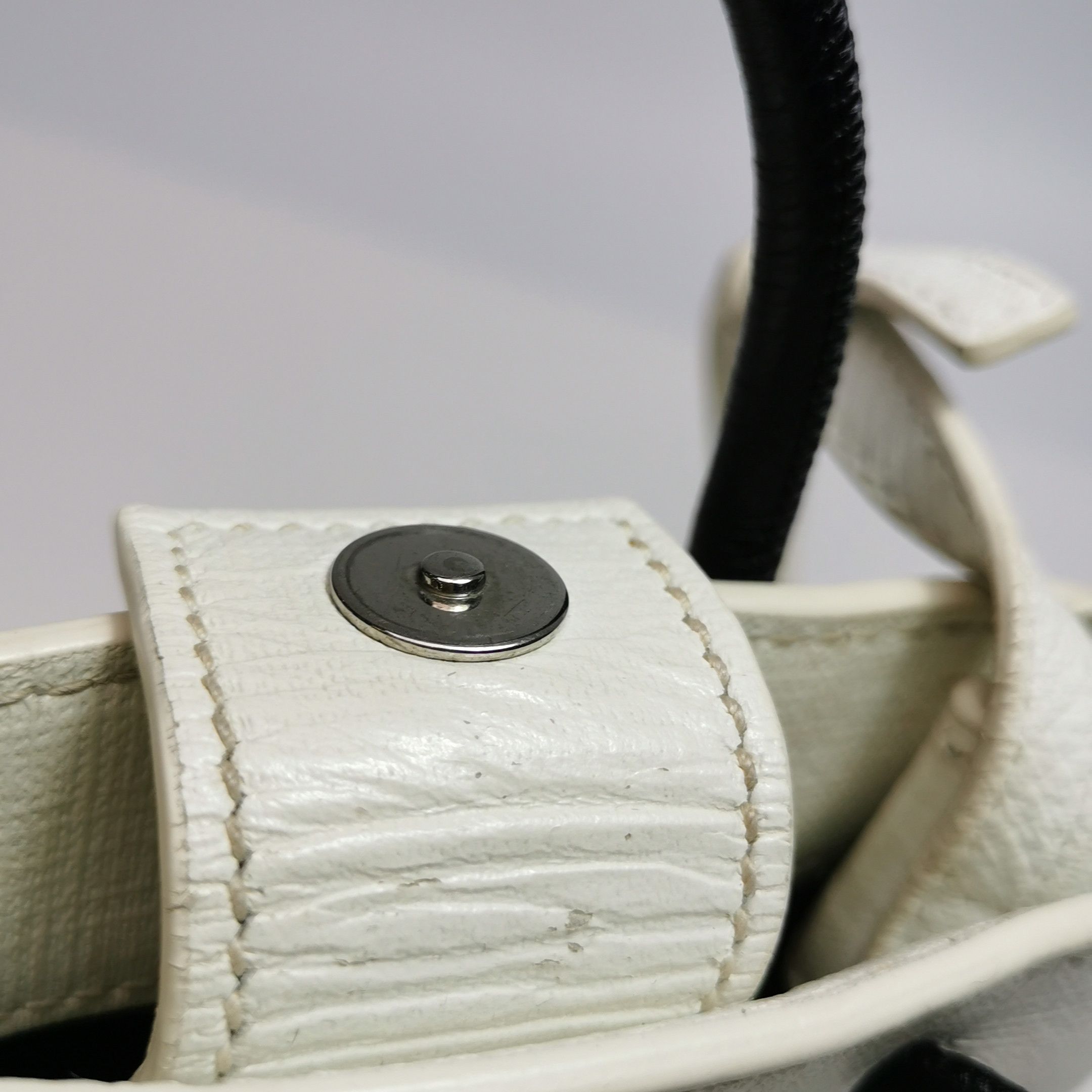 Balenciaga Balenciaga Women os Crossbody Bags Size ONE SIZE - 13 Thumbnail