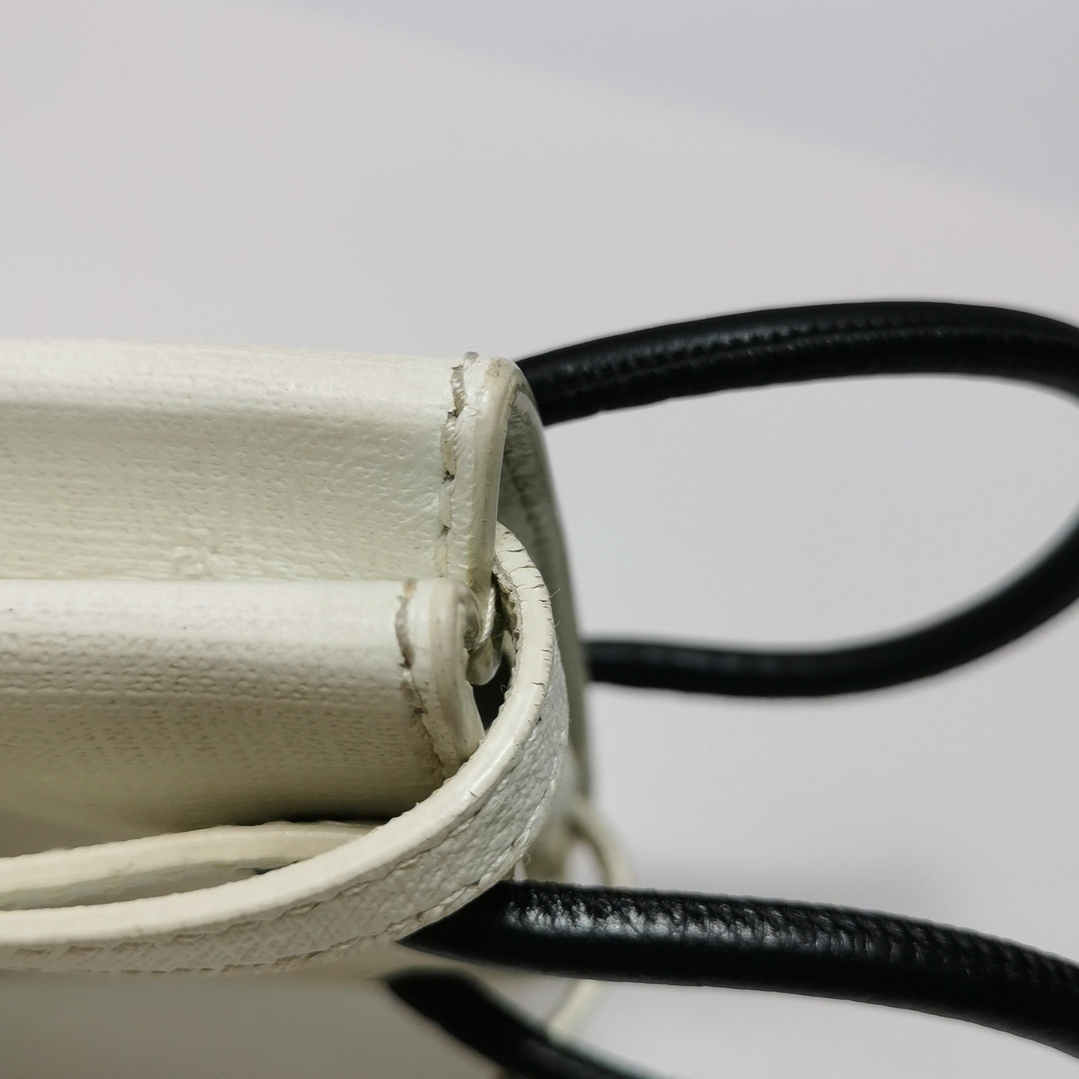 Balenciaga Balenciaga Women os Crossbody Bags Size ONE SIZE - 24 Thumbnail