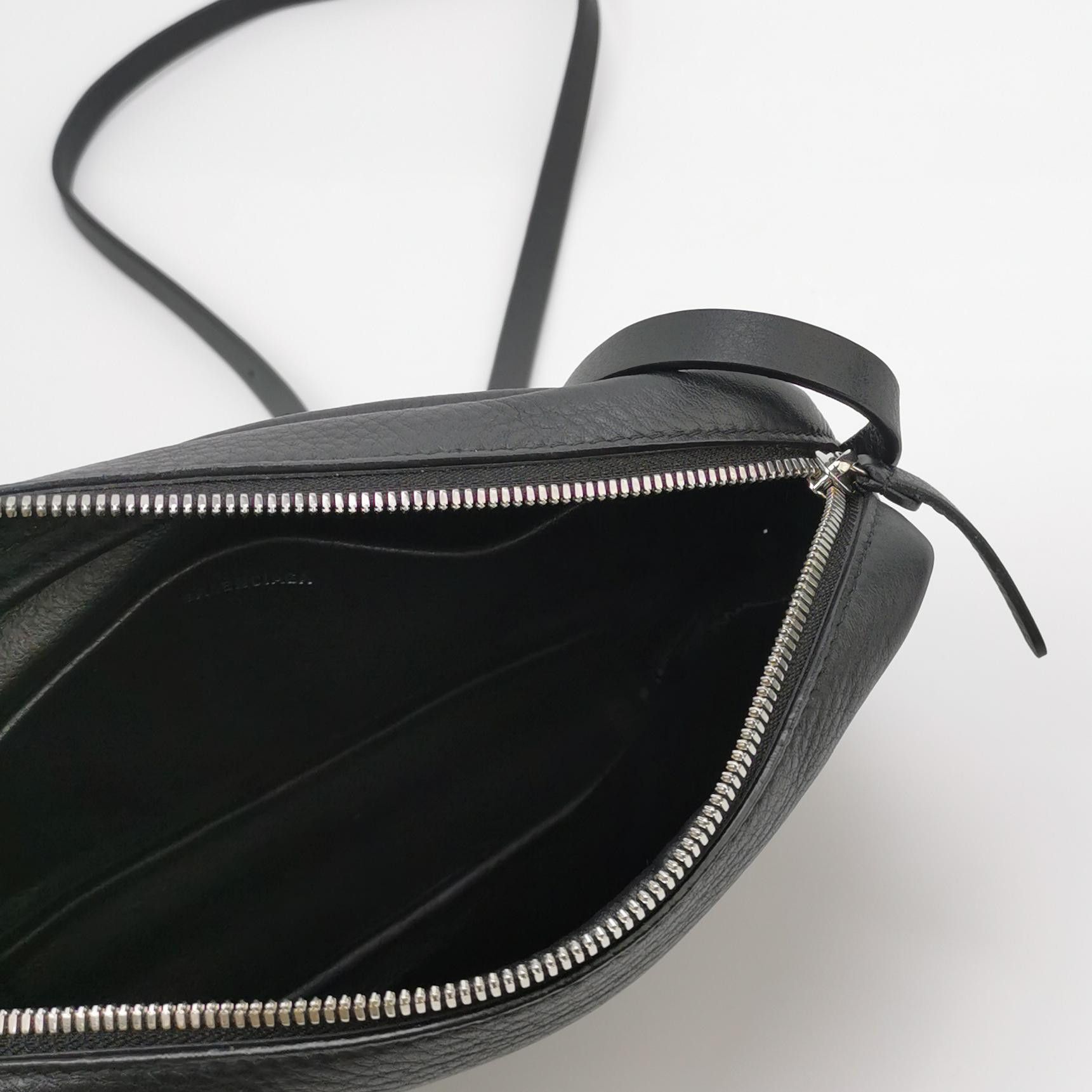 Balenciaga Balenciaga Women os Crossbody Bags Size ONE SIZE - 7 Thumbnail