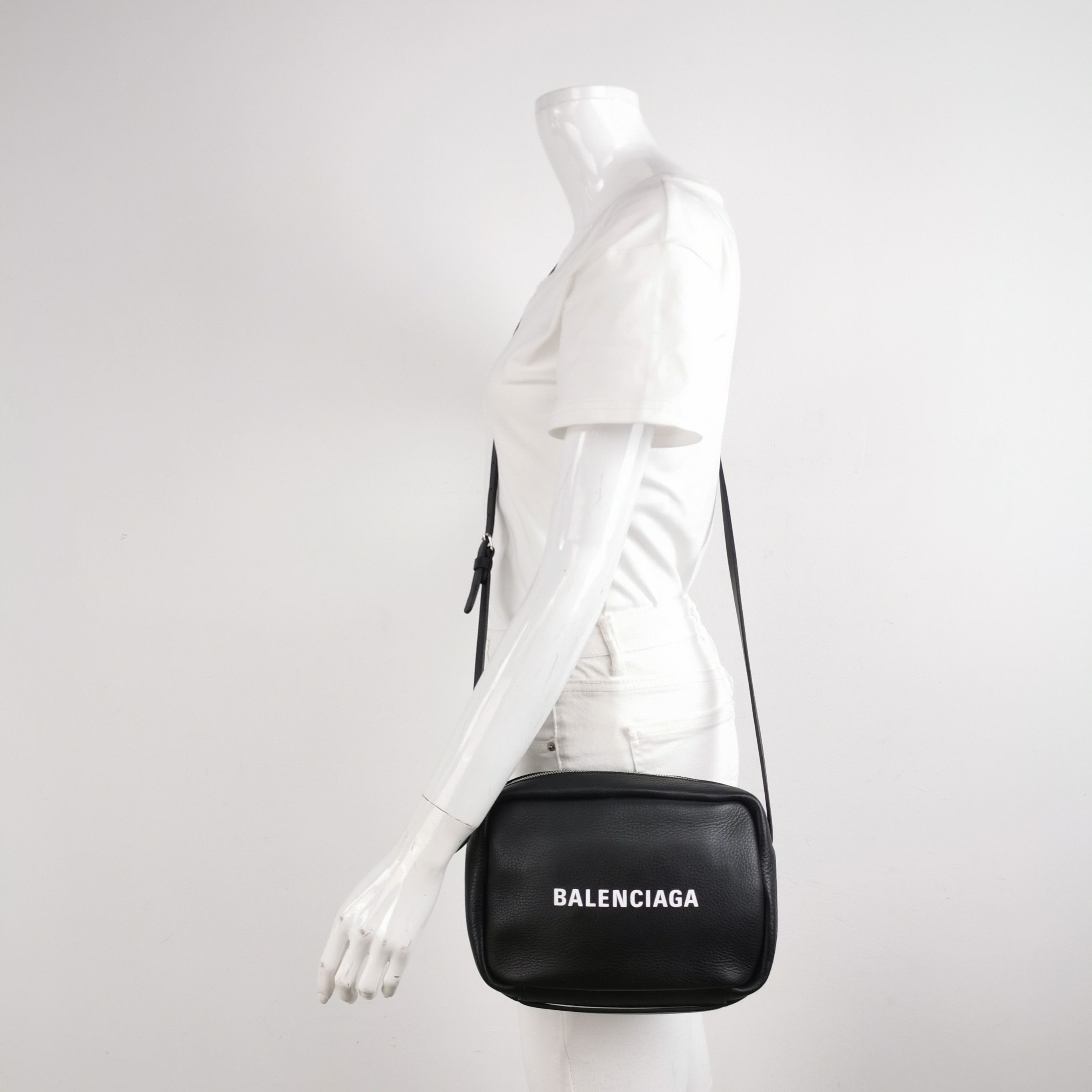 Balenciaga Balenciaga Women os Crossbody Bags Size ONE SIZE - 2 Thumbnail