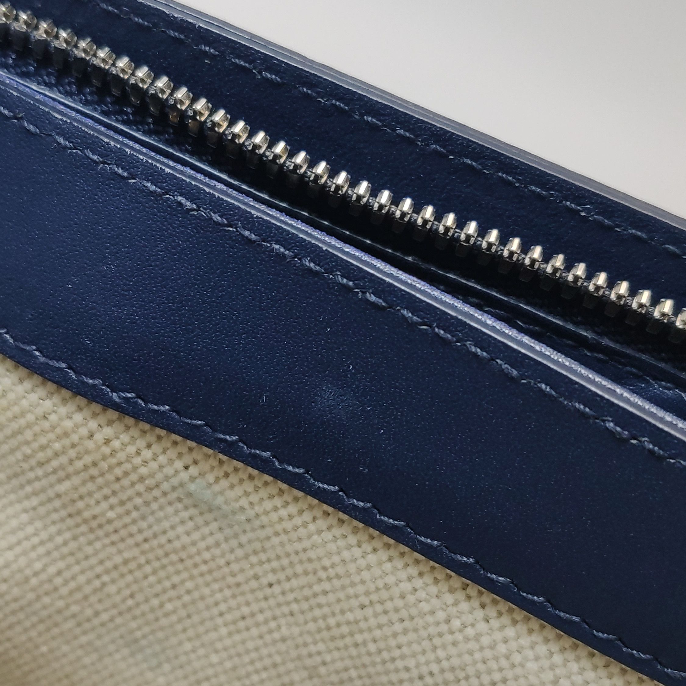 Balenciaga Balenciaga Women os Crossbody Bags Size ONE SIZE - 11 Thumbnail