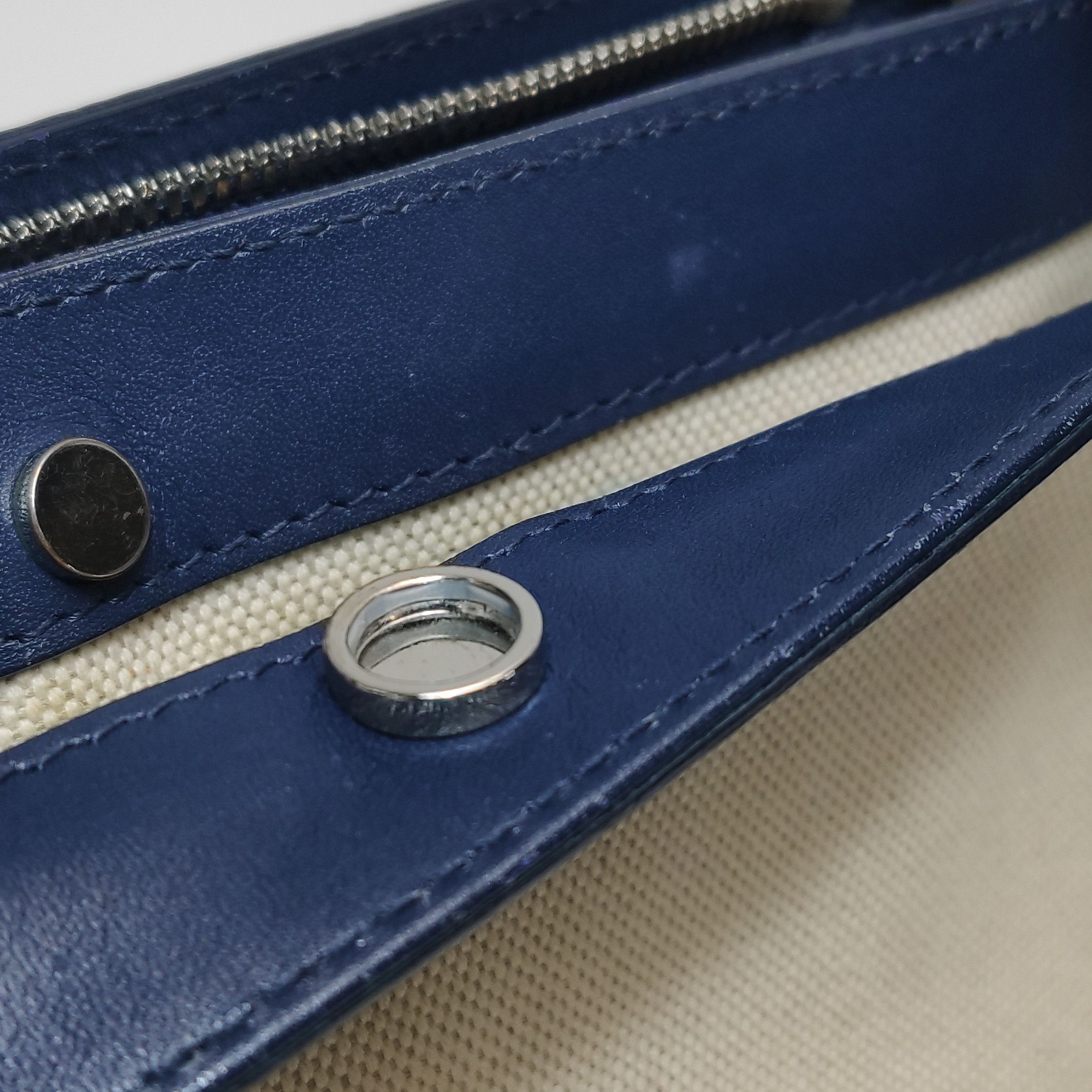 Balenciaga Balenciaga Women os Crossbody Bags Size ONE SIZE - 13 Thumbnail