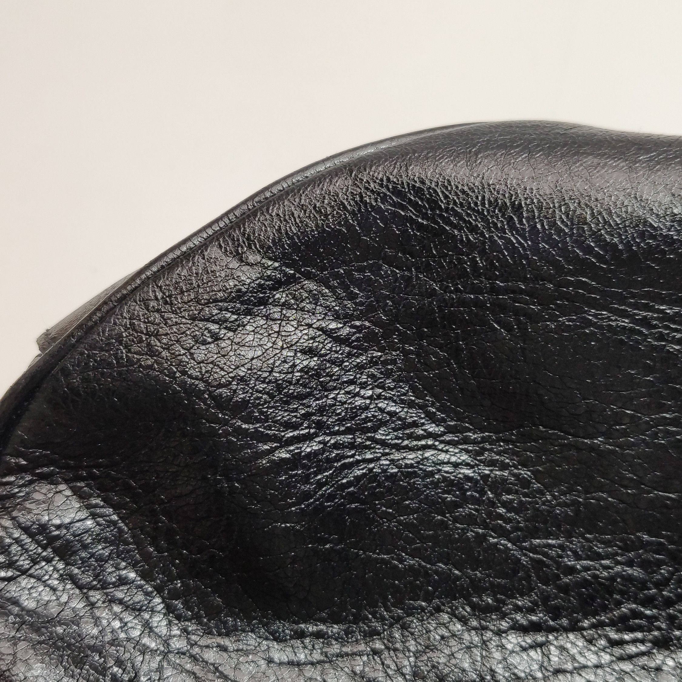 Balenciaga Balenciaga Women os Shoulder Bags Size ONE SIZE - 20 Thumbnail