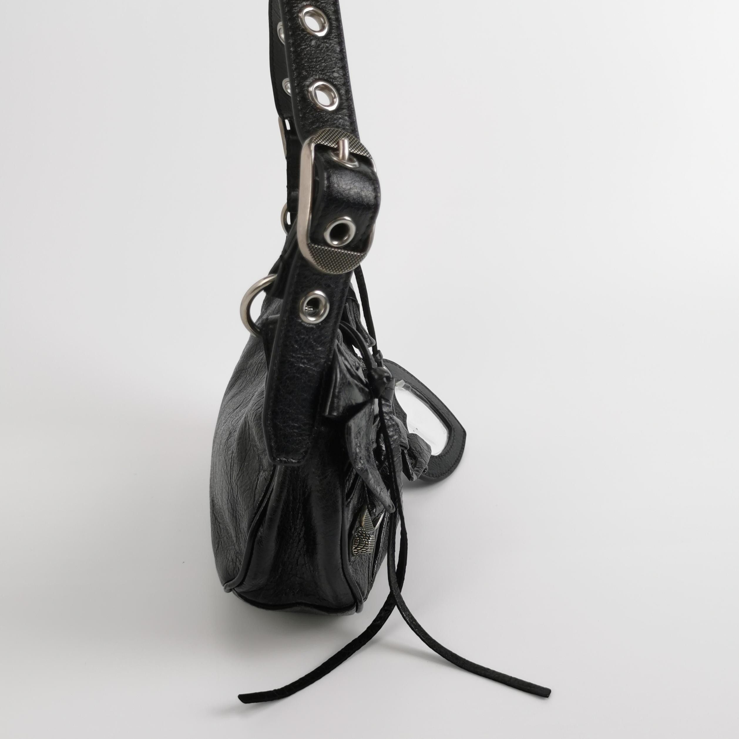 Balenciaga Balenciaga Women os Shoulder Bags Size ONE SIZE - 5 Thumbnail