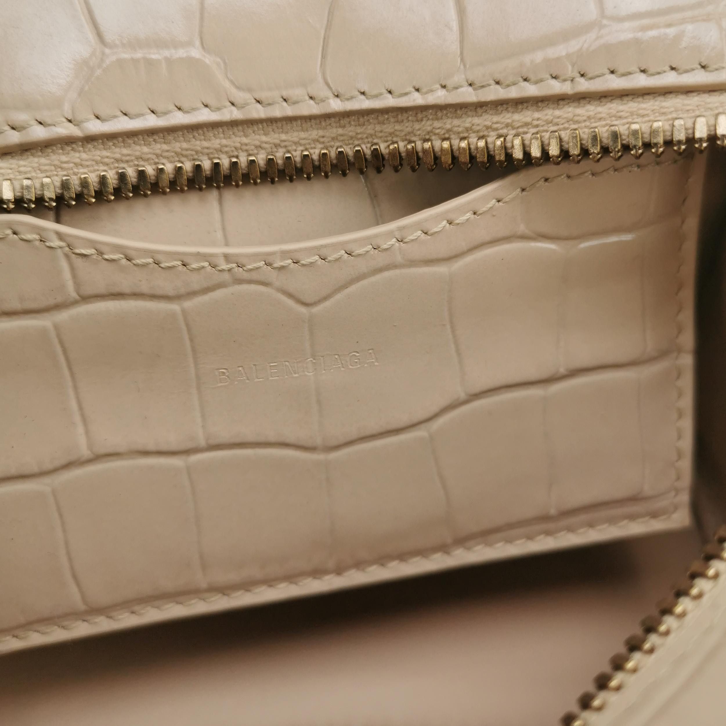 Balenciaga Balenciaga Women os Shoulder Bags Size ONE SIZE - 8 Thumbnail