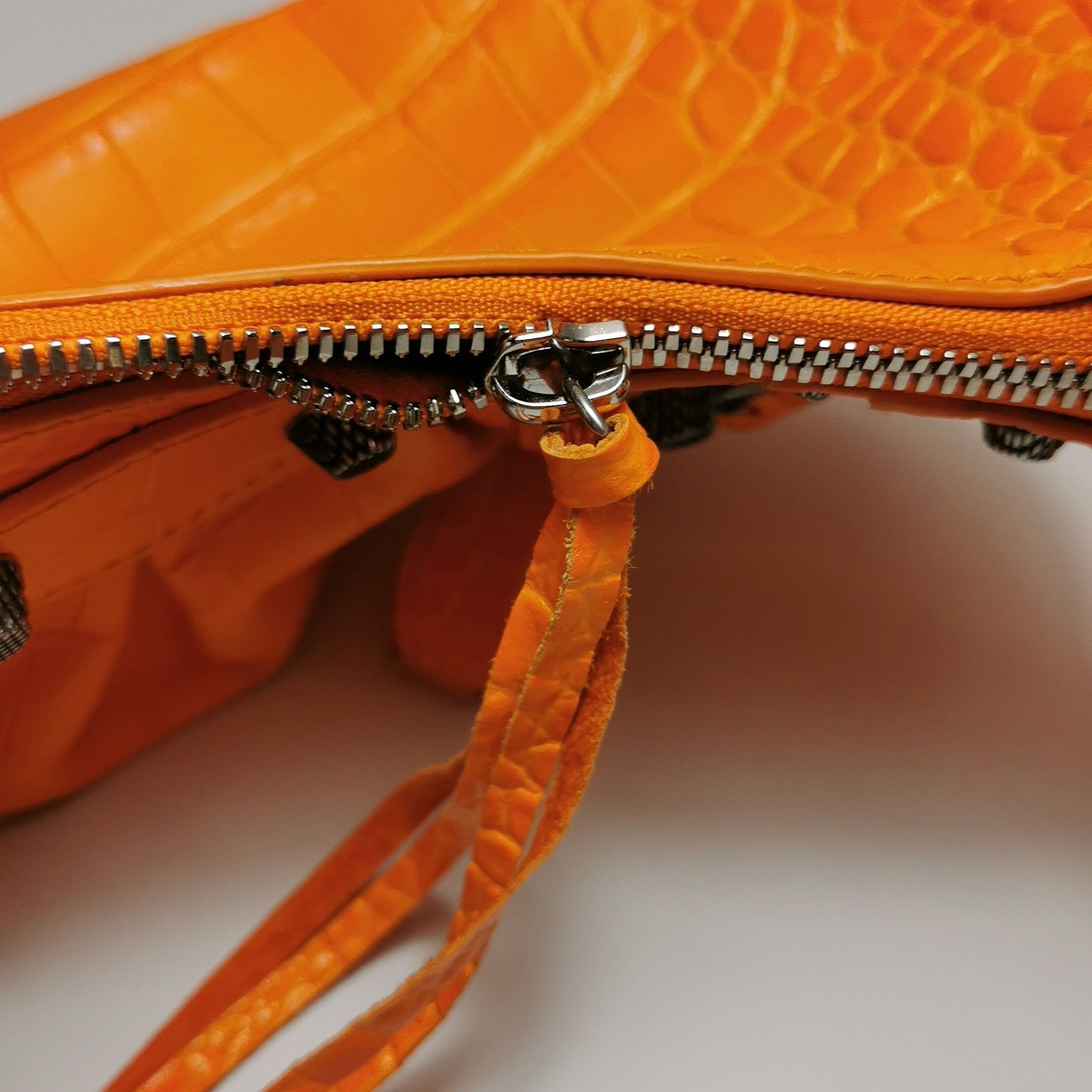Balenciaga Balenciaga Women os Shoulder Bags Size ONE SIZE - 14 Thumbnail