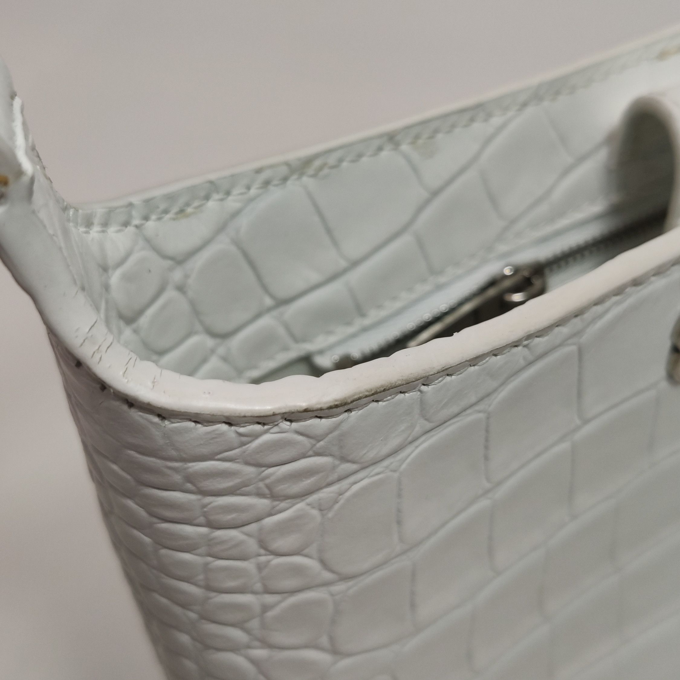Balenciaga Balenciaga Women os Shoulder Bags Size ONE SIZE - 18 Thumbnail