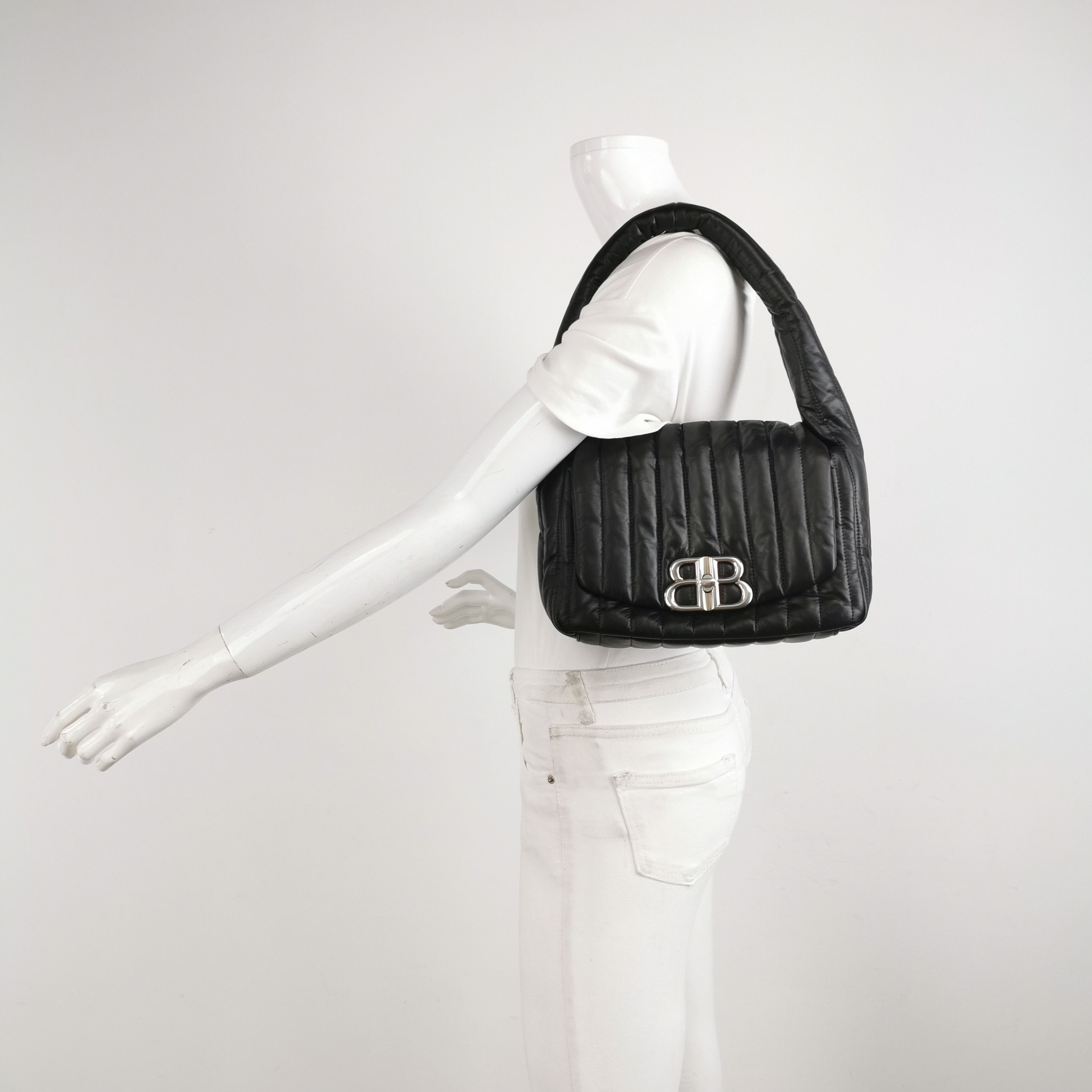Balenciaga Balenciaga Women os Shoulder Bags Size ONE SIZE - 2 Thumbnail
