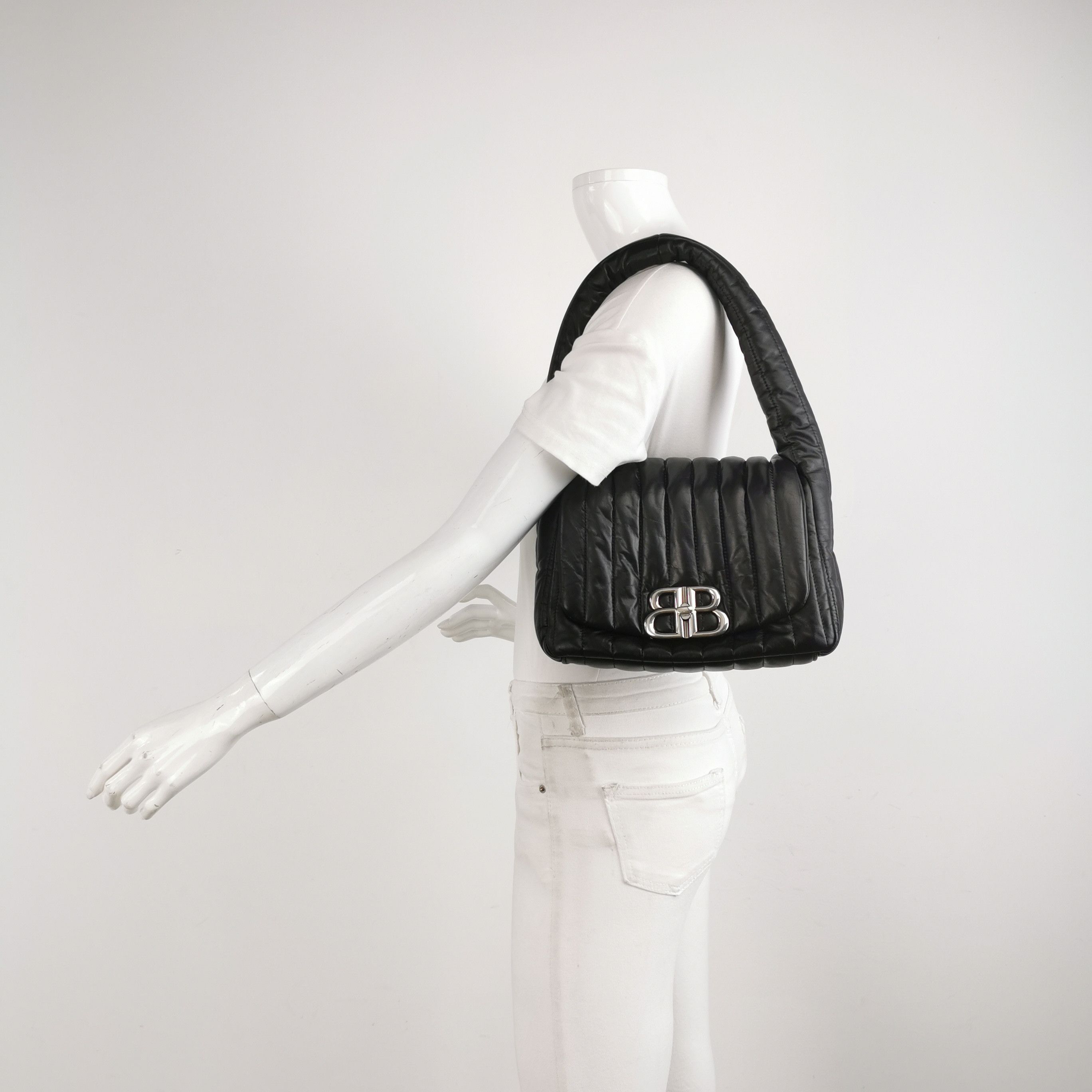 Balenciaga Balenciaga Women os Shoulder Bags Size ONE SIZE - 2 Thumbnail