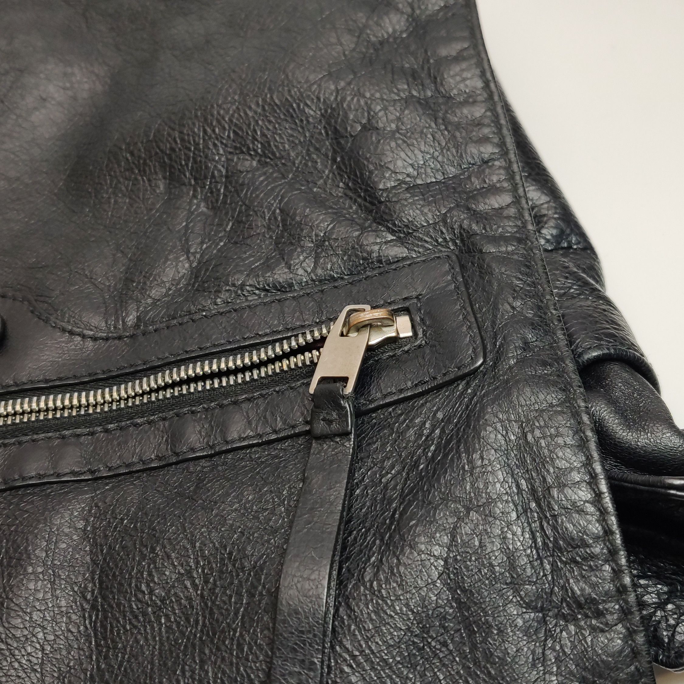 Balenciaga Balenciaga Women os Shoulder Bags Size ONE SIZE - 14 Thumbnail