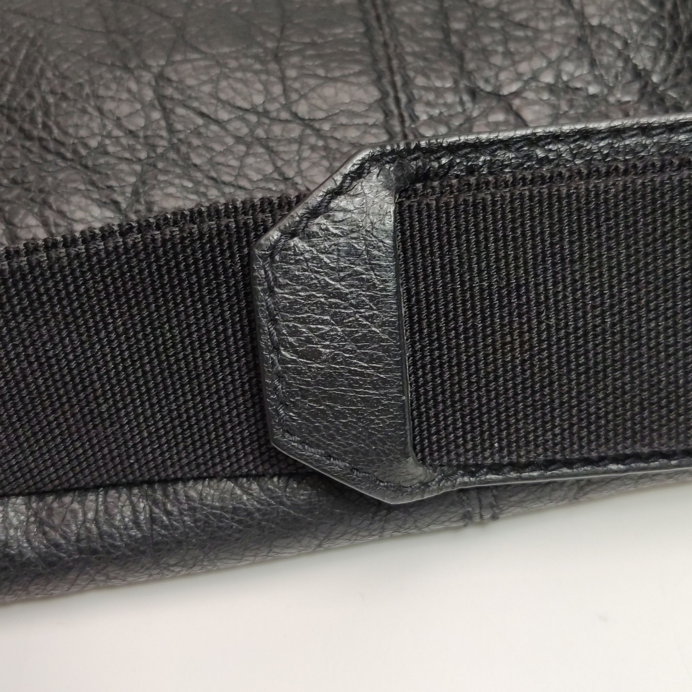Balenciaga Balenciaga Women os Shoulder Bags Size ONE SIZE - 12 Thumbnail