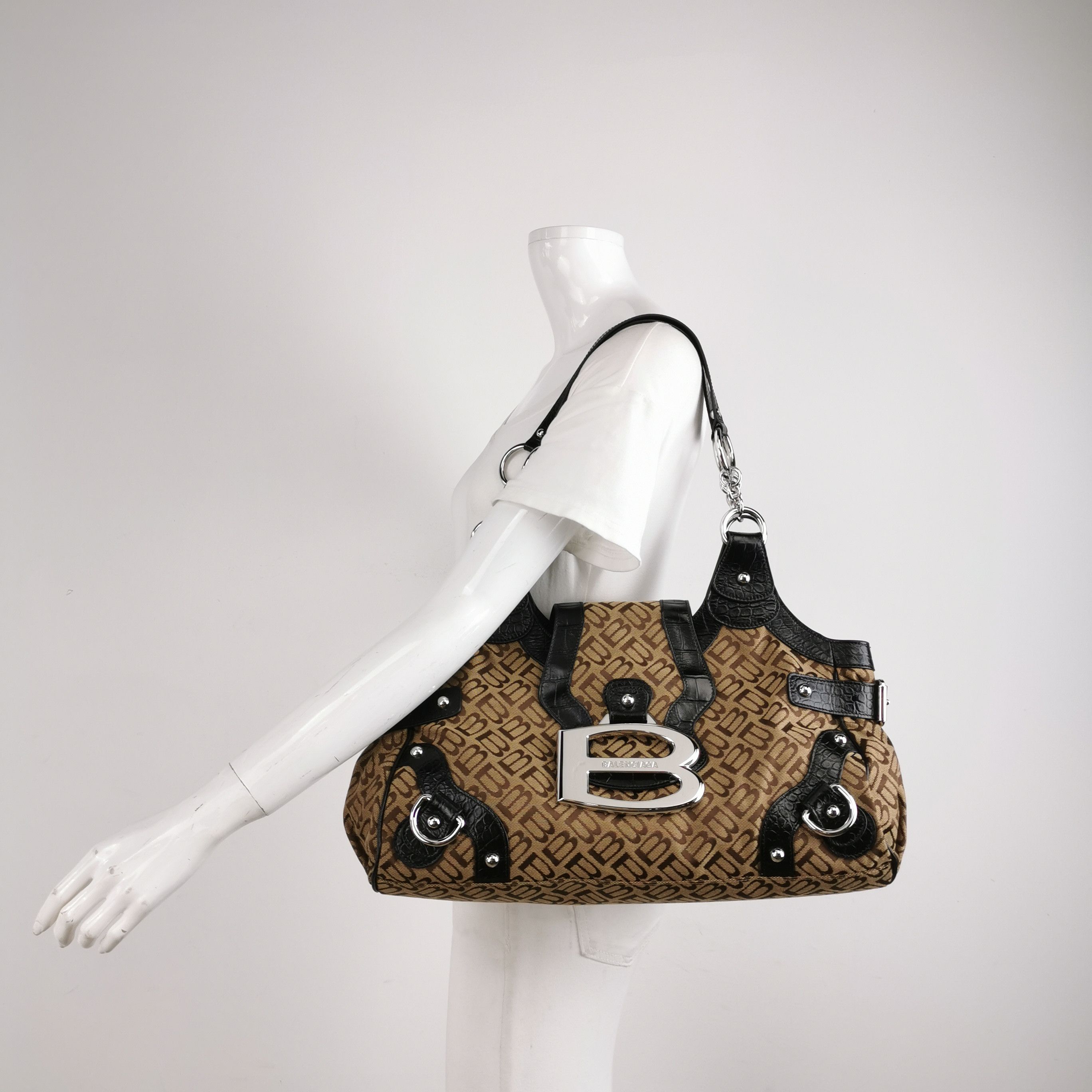 Balenciaga Balenciaga Women os Shoulder Bags Size ONE SIZE - 2 Thumbnail