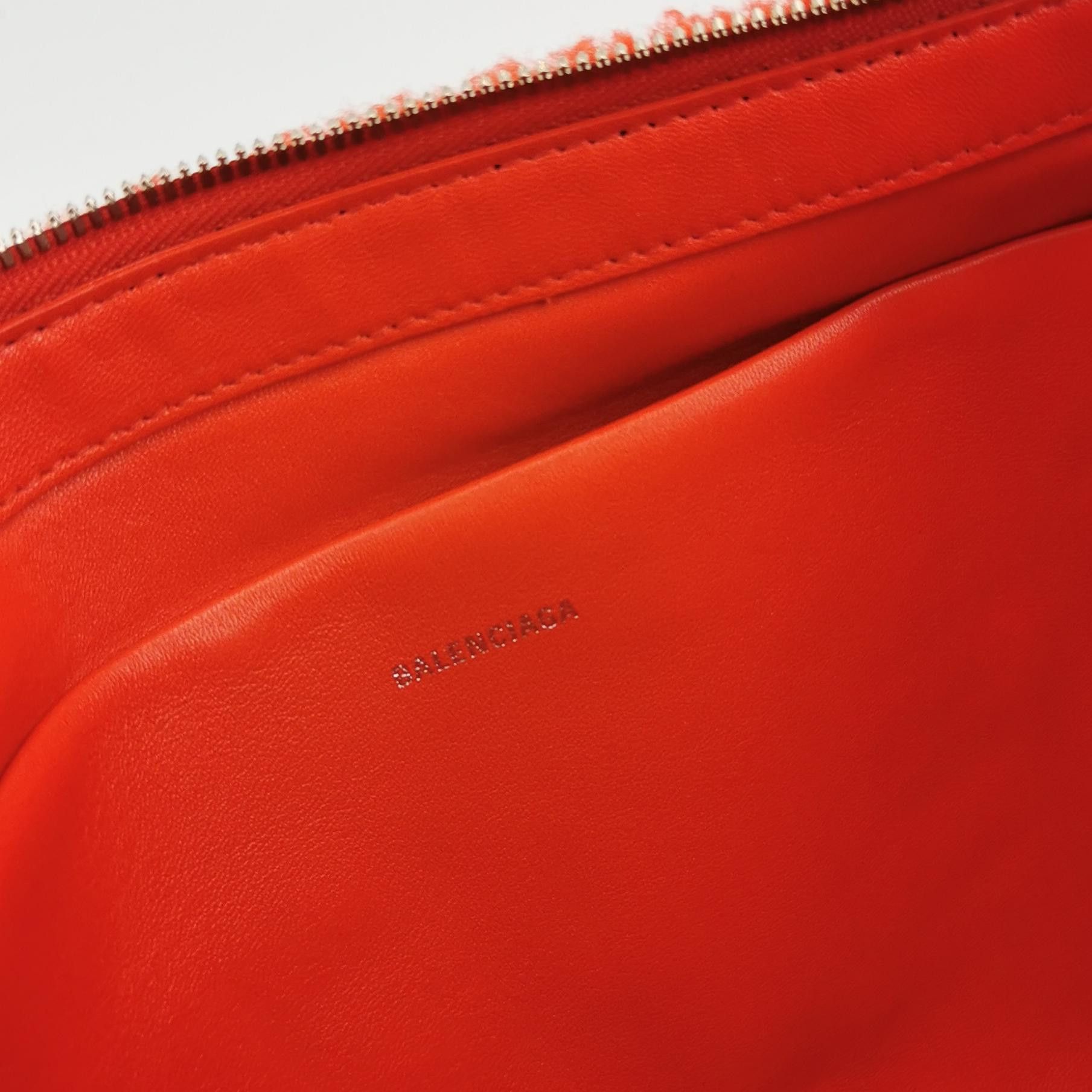 Balenciaga Balenciaga Women os Clutches Size ONE SIZE - 7 Thumbnail