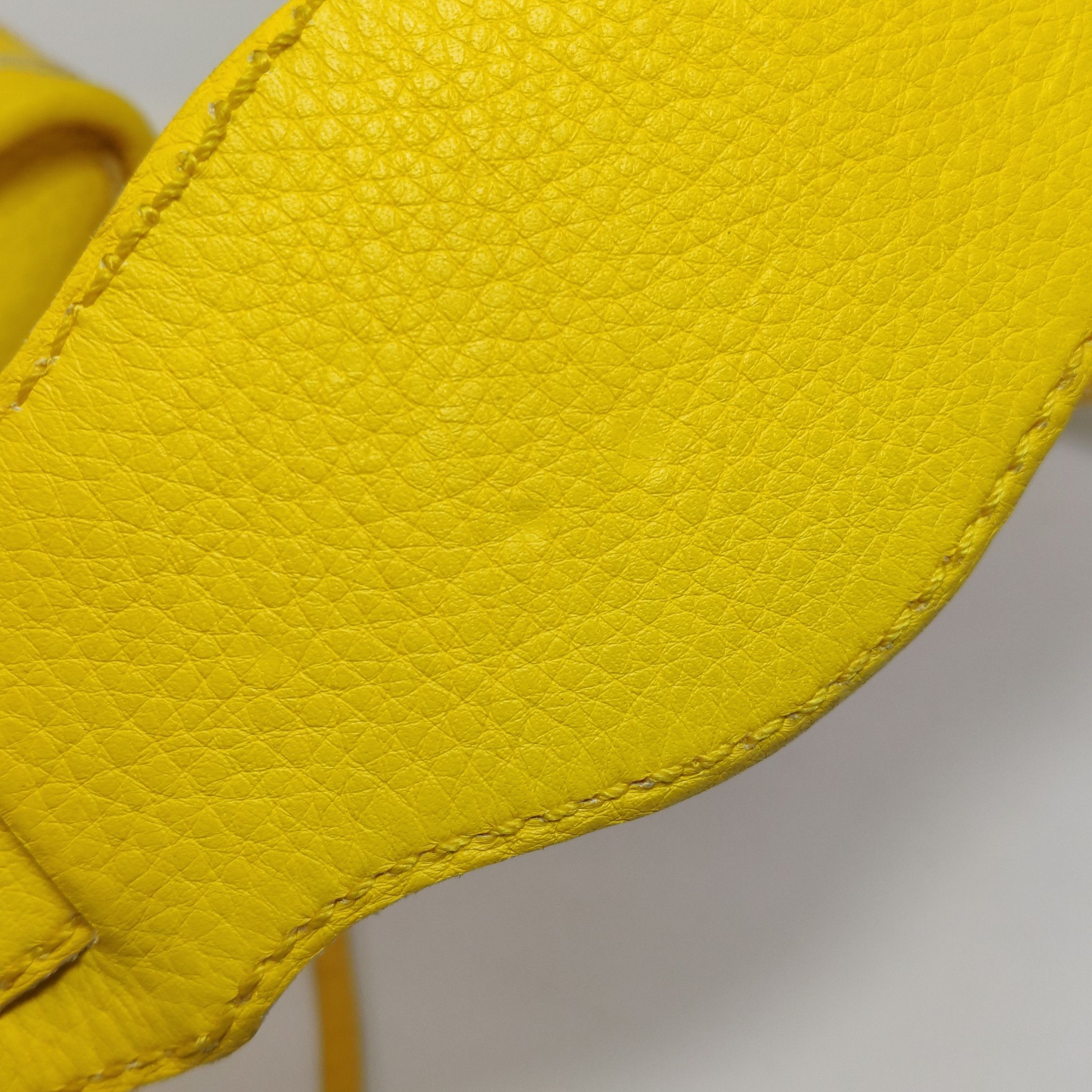 Balenciaga Balenciaga Women os Crossbody Bags Size ONE SIZE - 19 Thumbnail