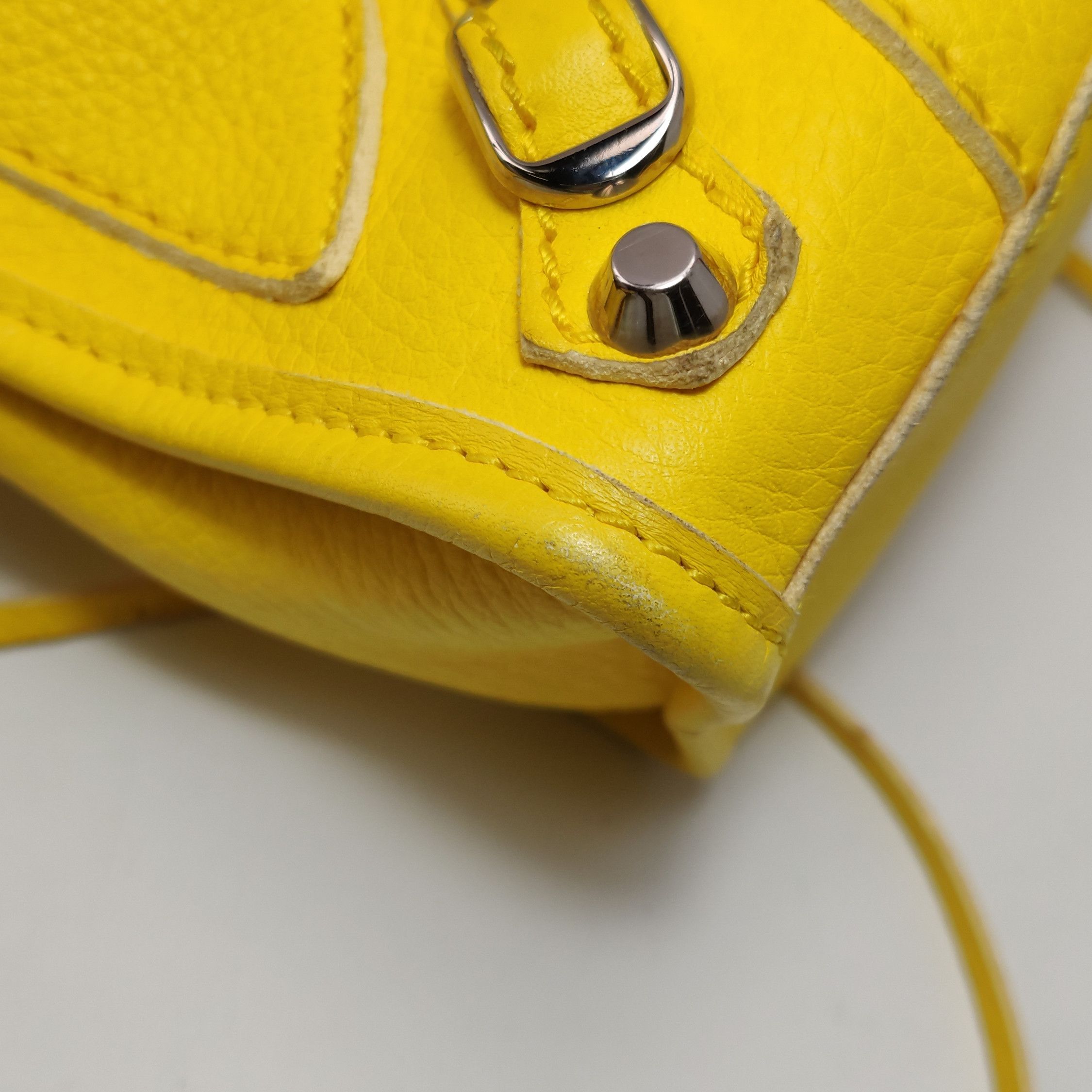 Balenciaga Balenciaga Women os Crossbody Bags Size ONE SIZE - 14 Thumbnail