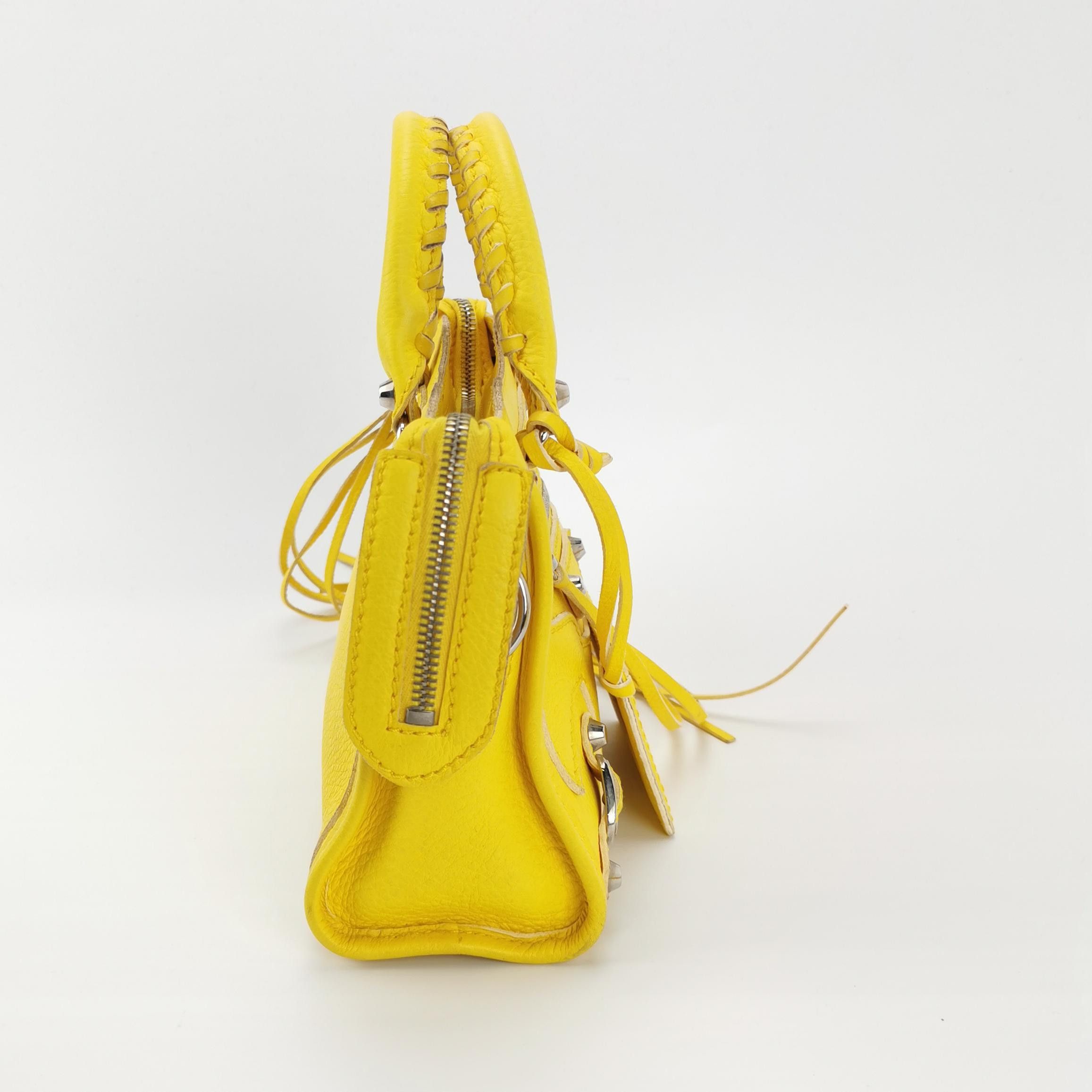 Balenciaga Balenciaga Women os Crossbody Bags Size ONE SIZE - 4 Thumbnail