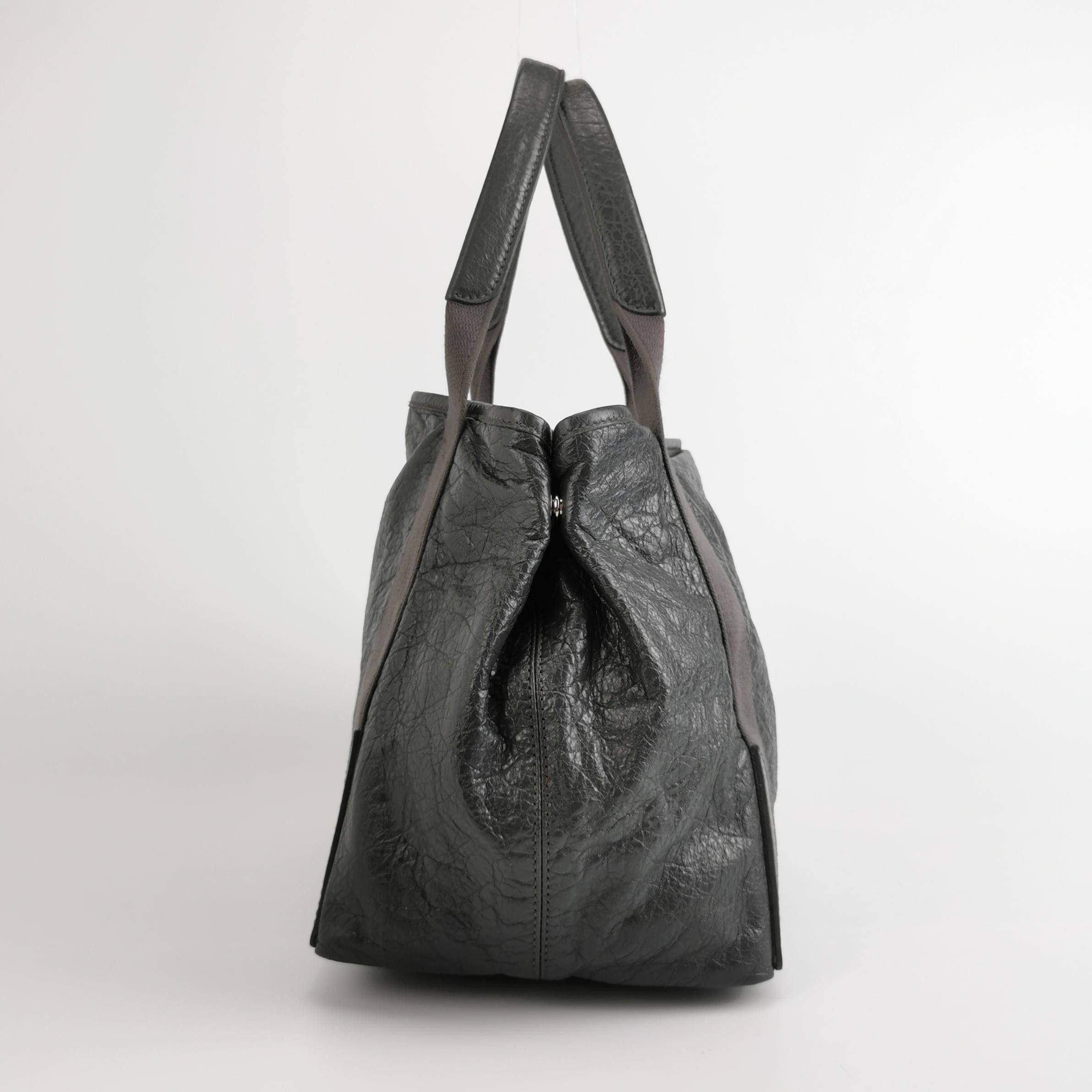 Balenciaga Balenciaga Women os Shoulder Bags Size ONE SIZE - 3 Thumbnail