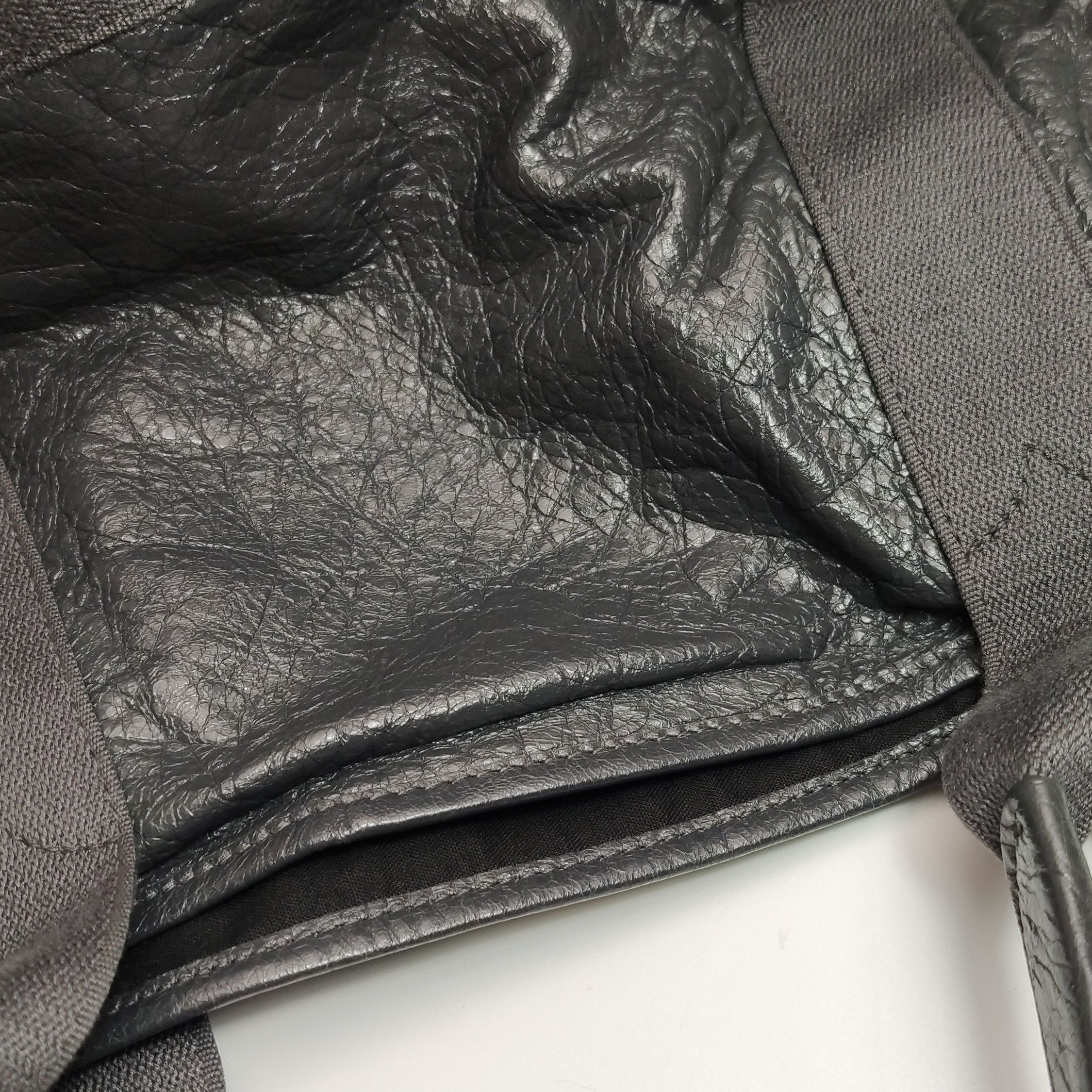 Balenciaga Balenciaga Women os Shoulder Bags Size ONE SIZE - 18 Thumbnail