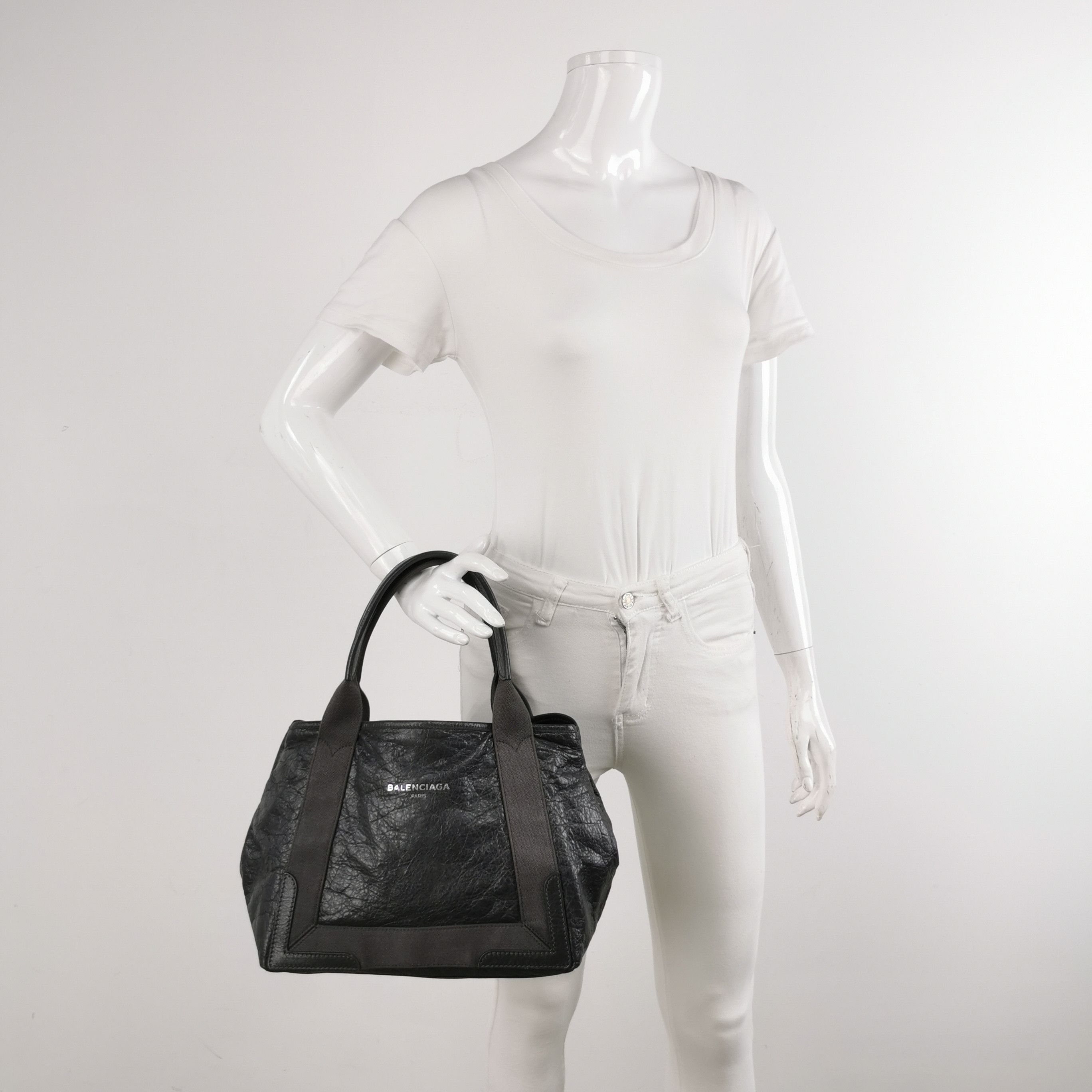 Balenciaga Balenciaga Women os Shoulder Bags Size ONE SIZE - 2 Thumbnail