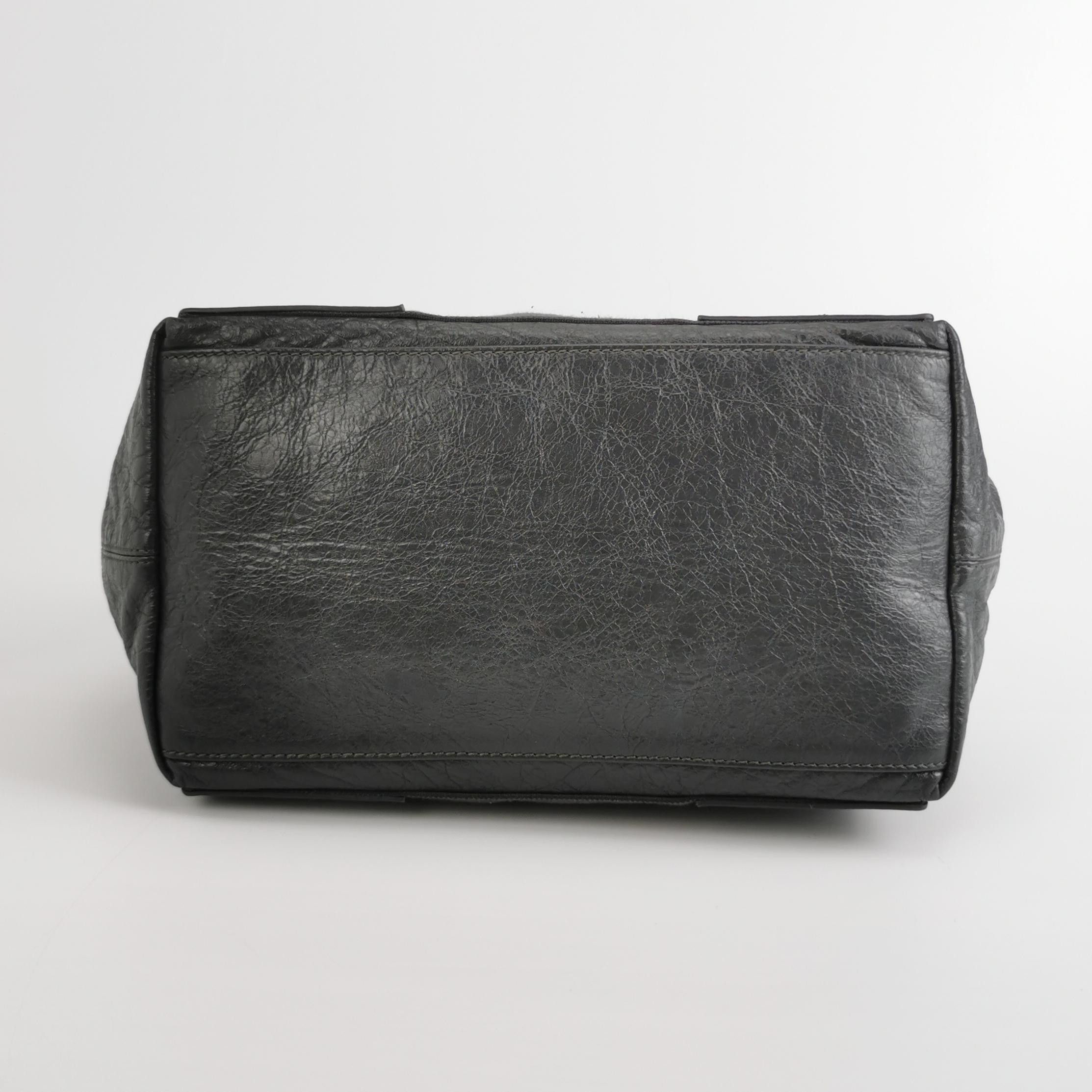 Balenciaga Balenciaga Women os Shoulder Bags Size ONE SIZE - 6 Thumbnail