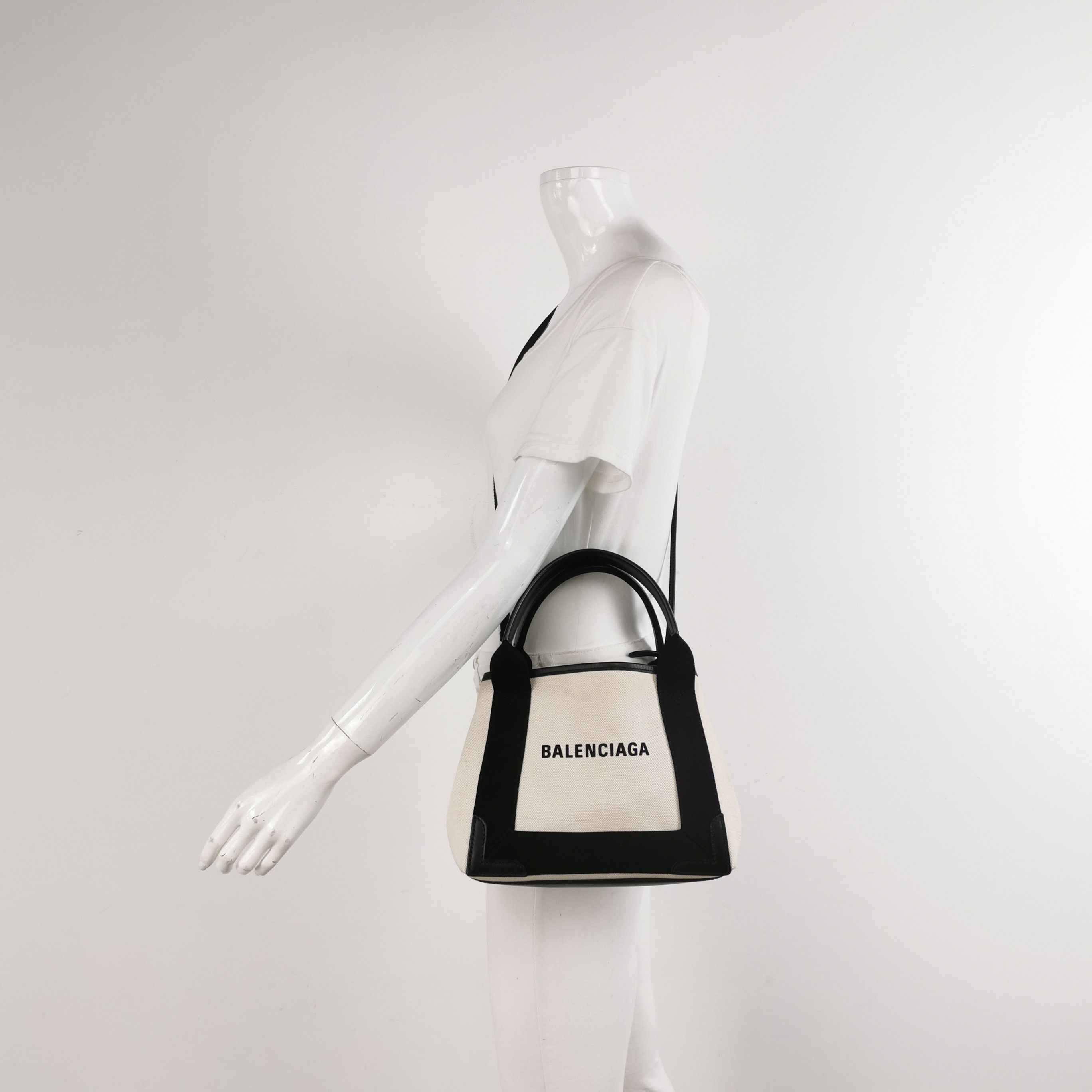 Balenciaga Balenciaga Women os Shoulder Bags Size ONE SIZE - 2 Thumbnail