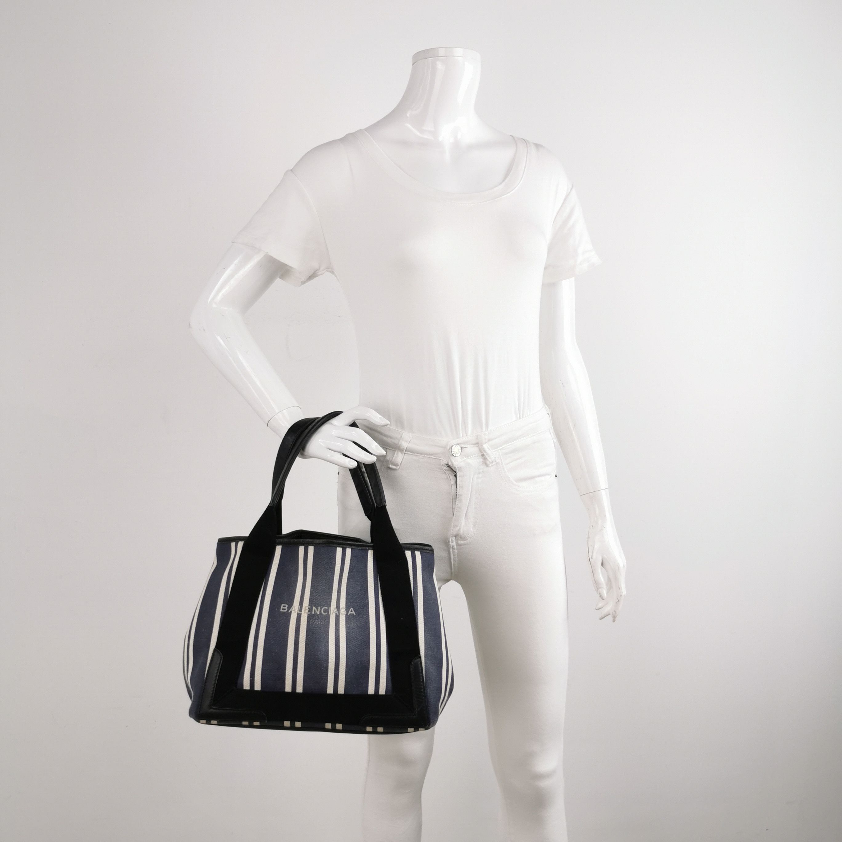 Balenciaga Balenciaga Women os Shoulder Bags Size ONE SIZE - 2 Thumbnail