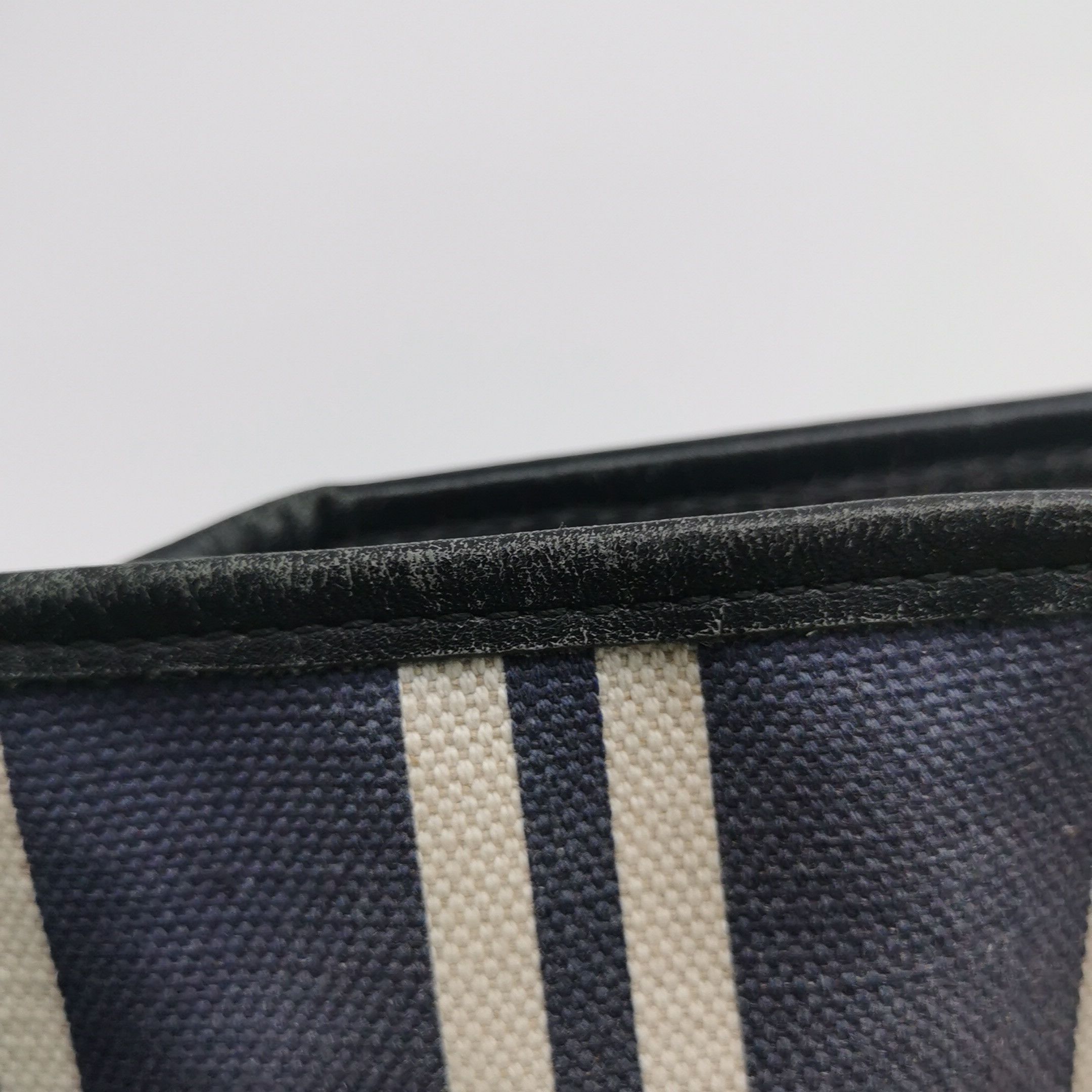 Balenciaga Balenciaga Women os Shoulder Bags Size ONE SIZE - 20 Thumbnail