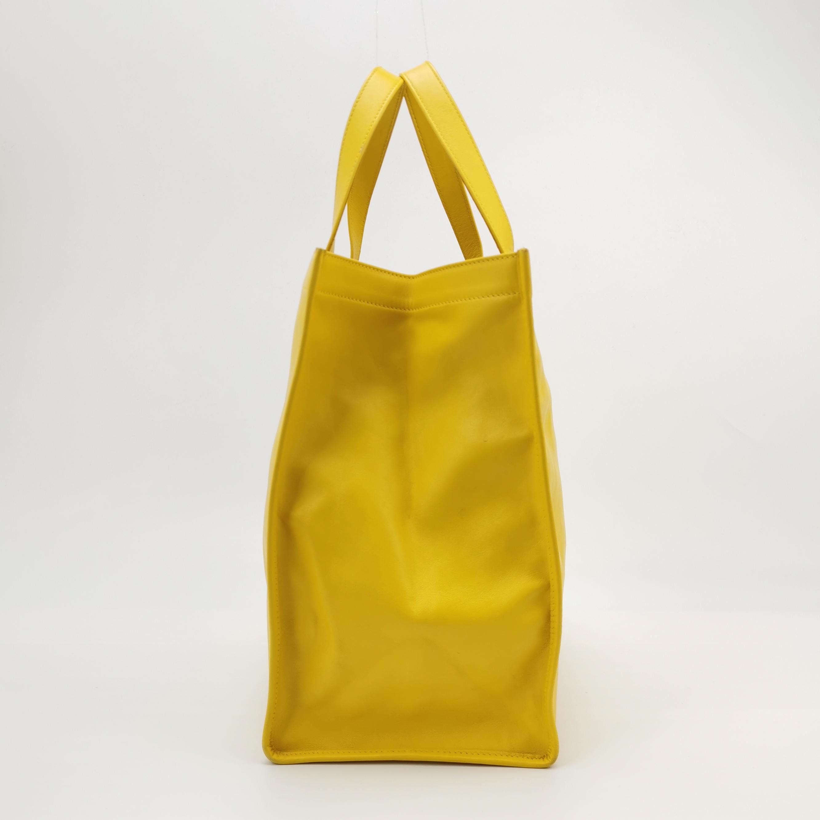 Balenciaga Balenciaga Women os Tote Bags Size ONE SIZE - 3 Thumbnail