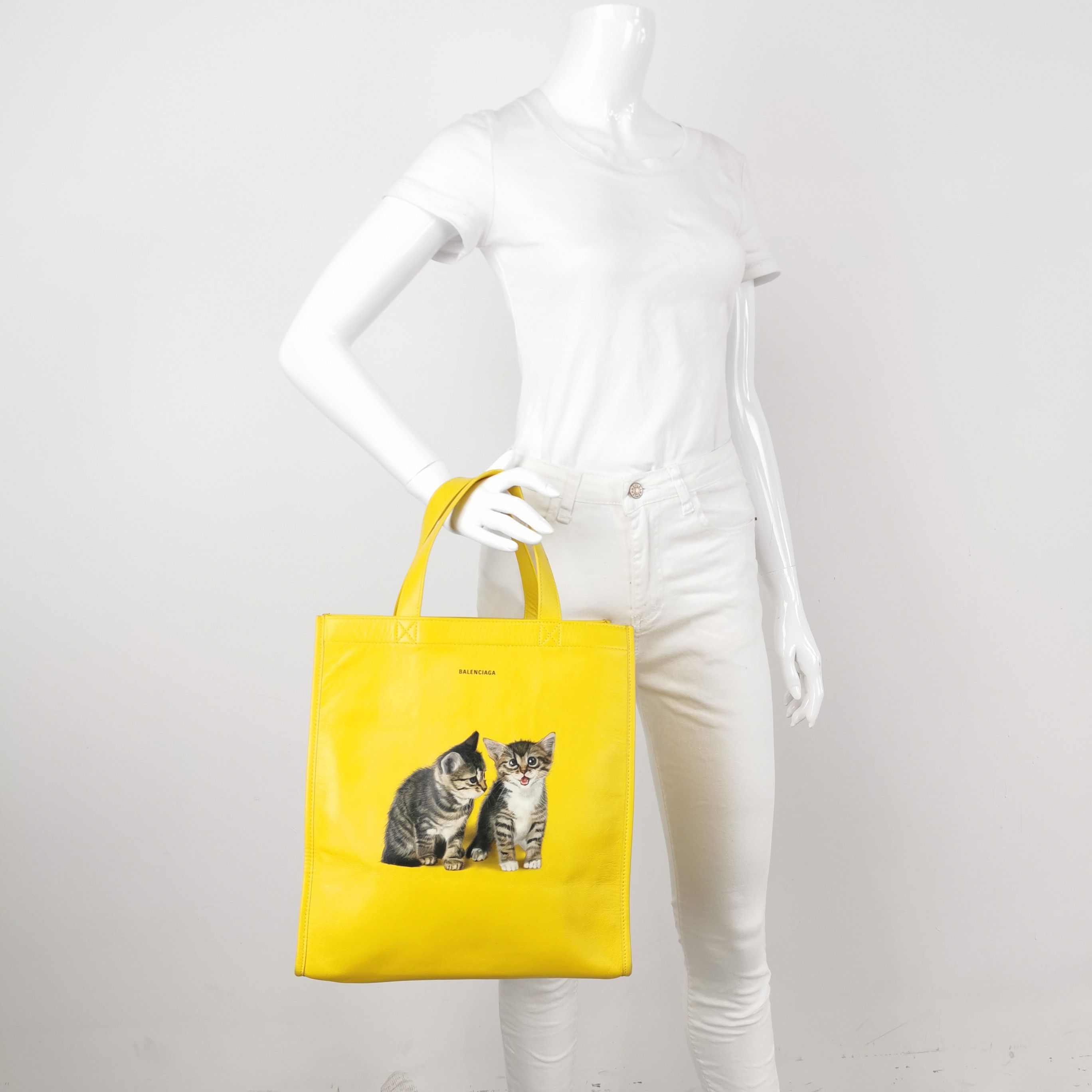 Balenciaga Balenciaga Women os Tote Bags Size ONE SIZE - 2 Thumbnail