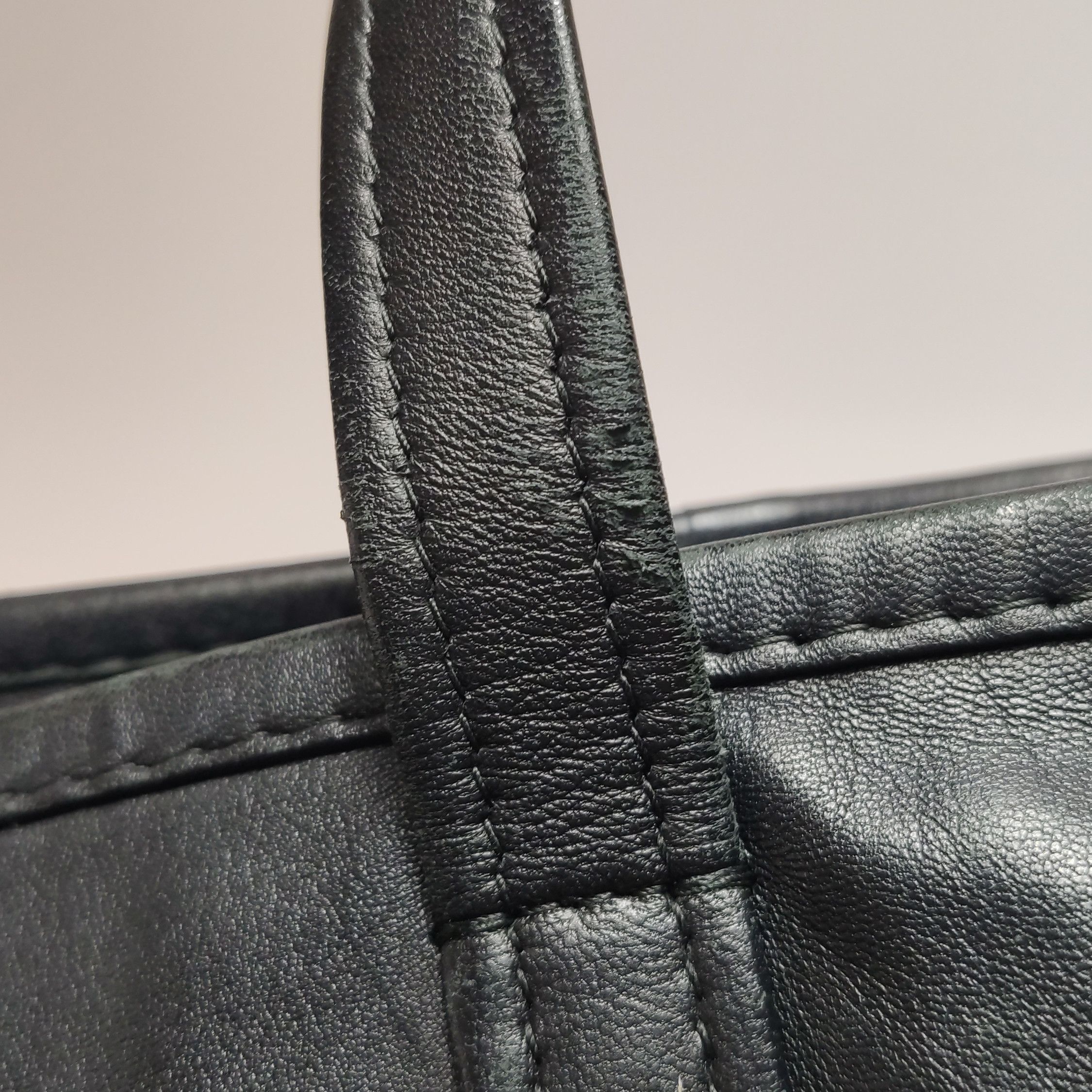 Balenciaga Balenciaga Women os Tote Bags Size ONE SIZE - 23 Thumbnail