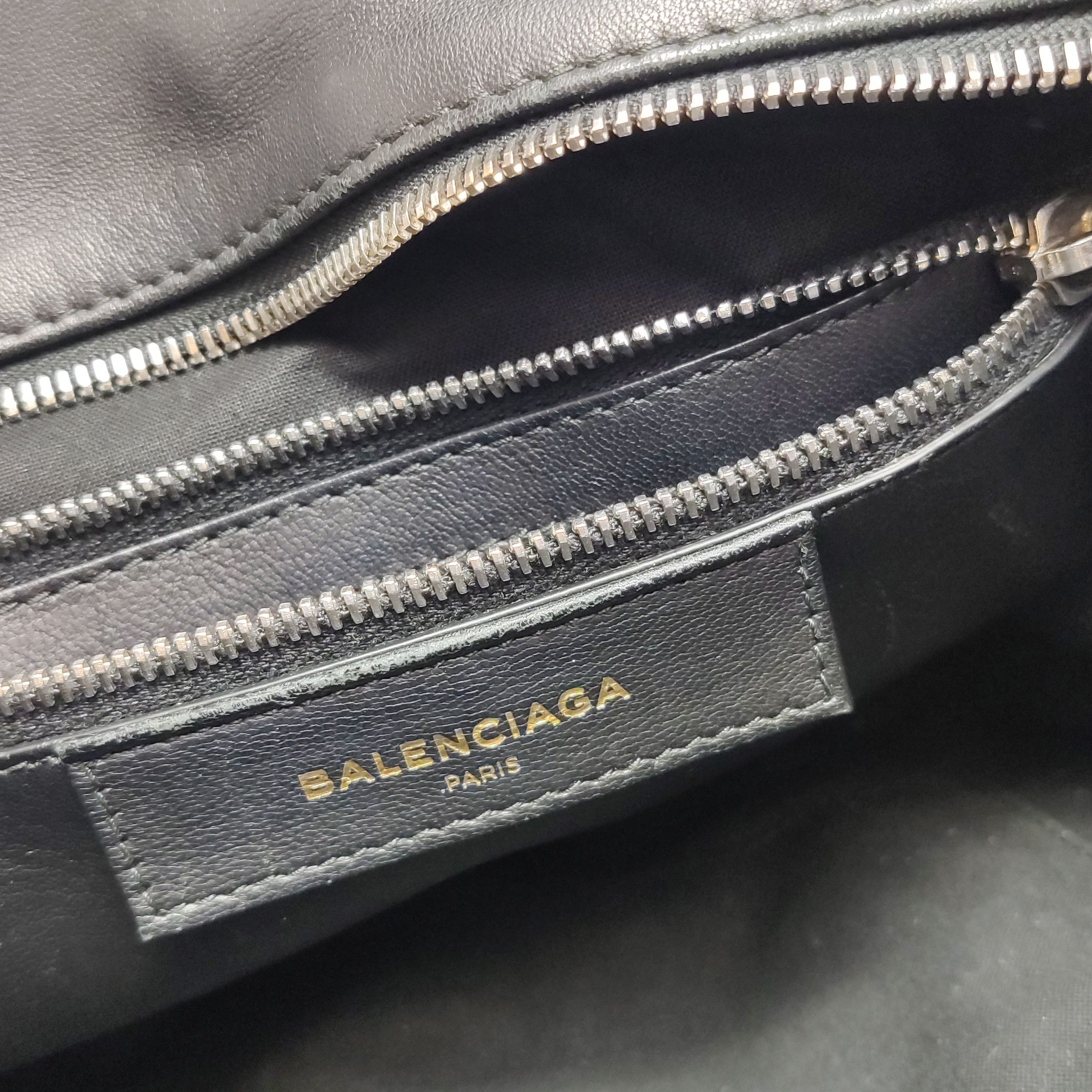 Balenciaga Balenciaga Women os Tote Bags Size ONE SIZE - 10 Thumbnail