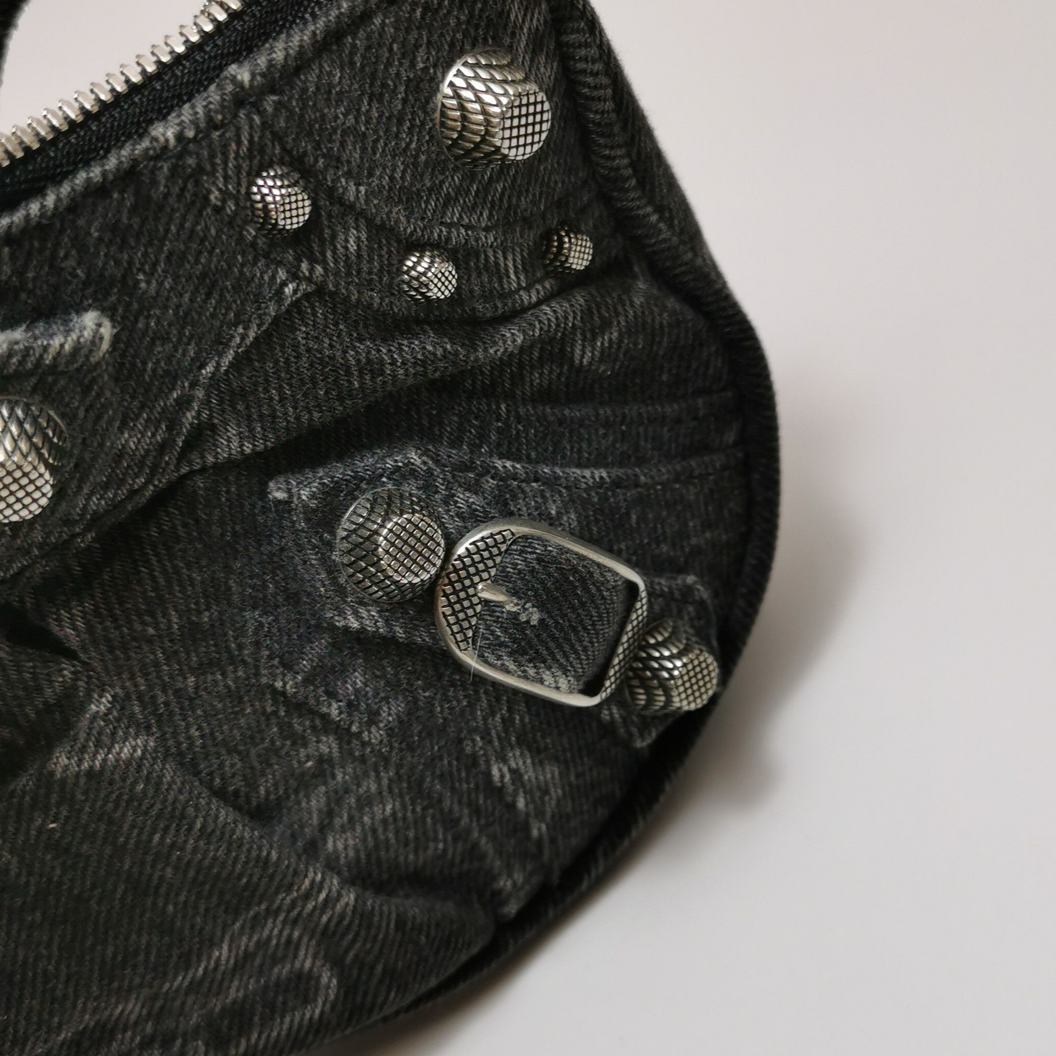 Balenciaga Balenciaga Women os Shoulder Bags Size ONE SIZE - 17 Thumbnail