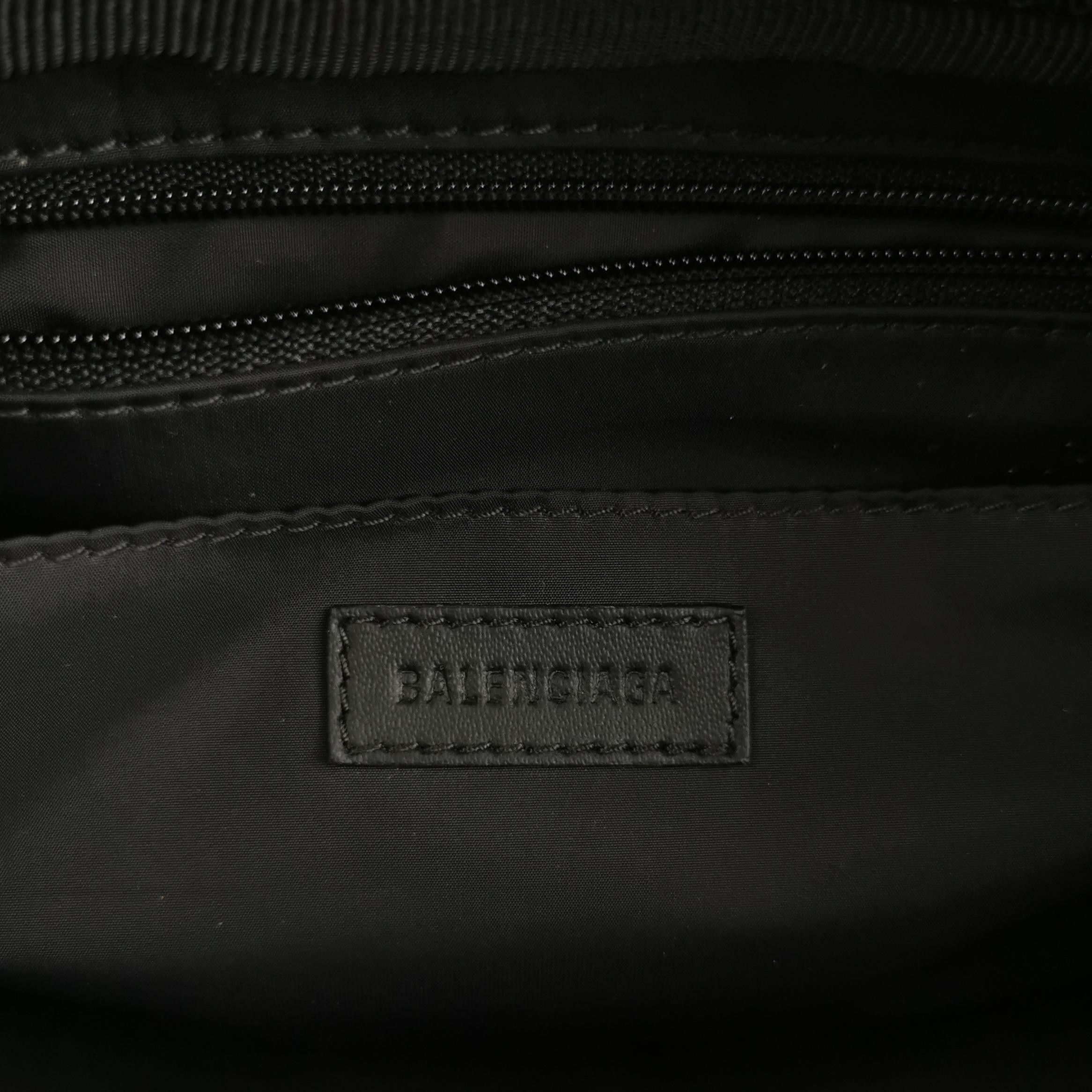 Balenciaga Balenciaga Women os Clutches Size ONE SIZE - 7 Thumbnail