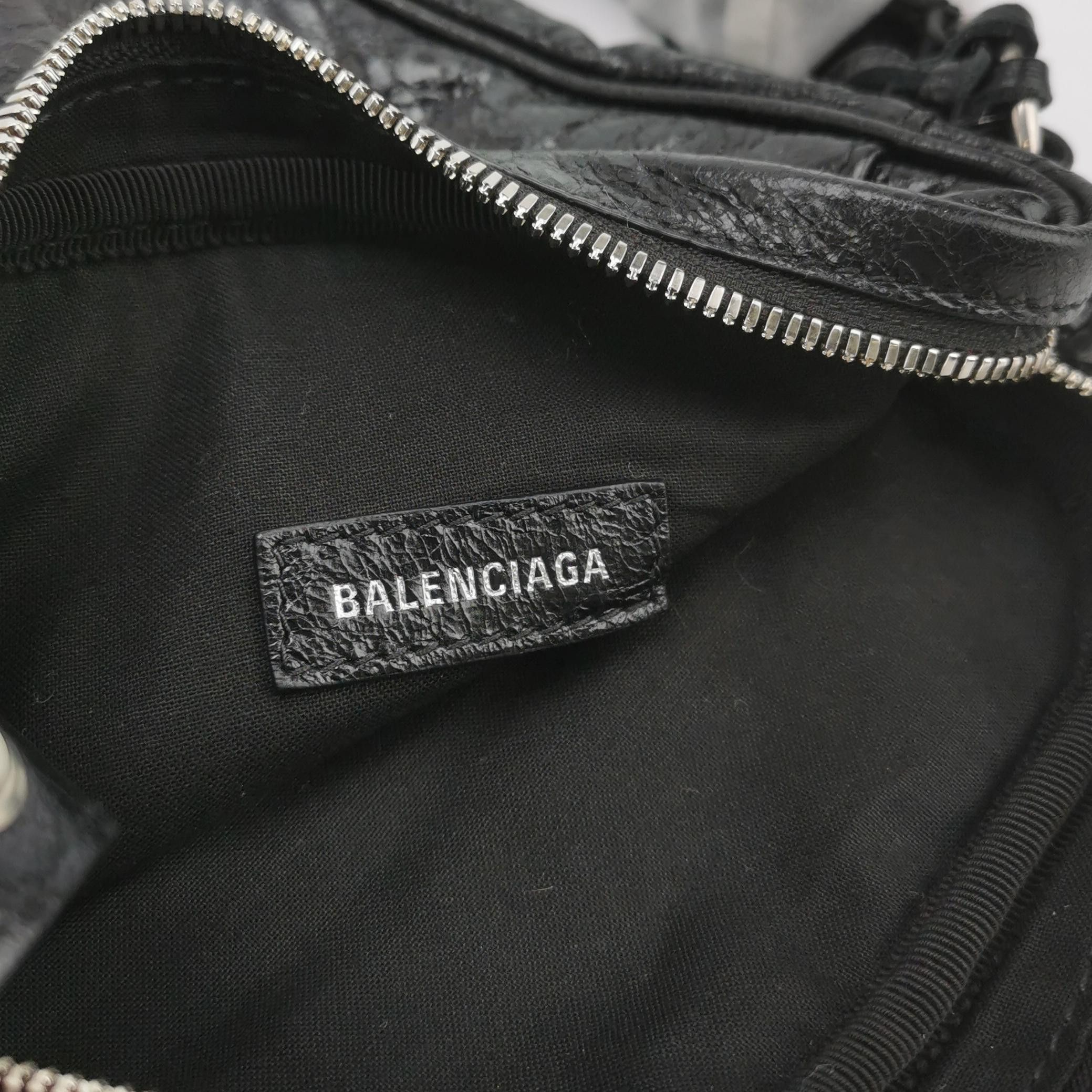 Balenciaga Balenciaga Women os Shoulder Bags Size ONE SIZE - 9 Thumbnail