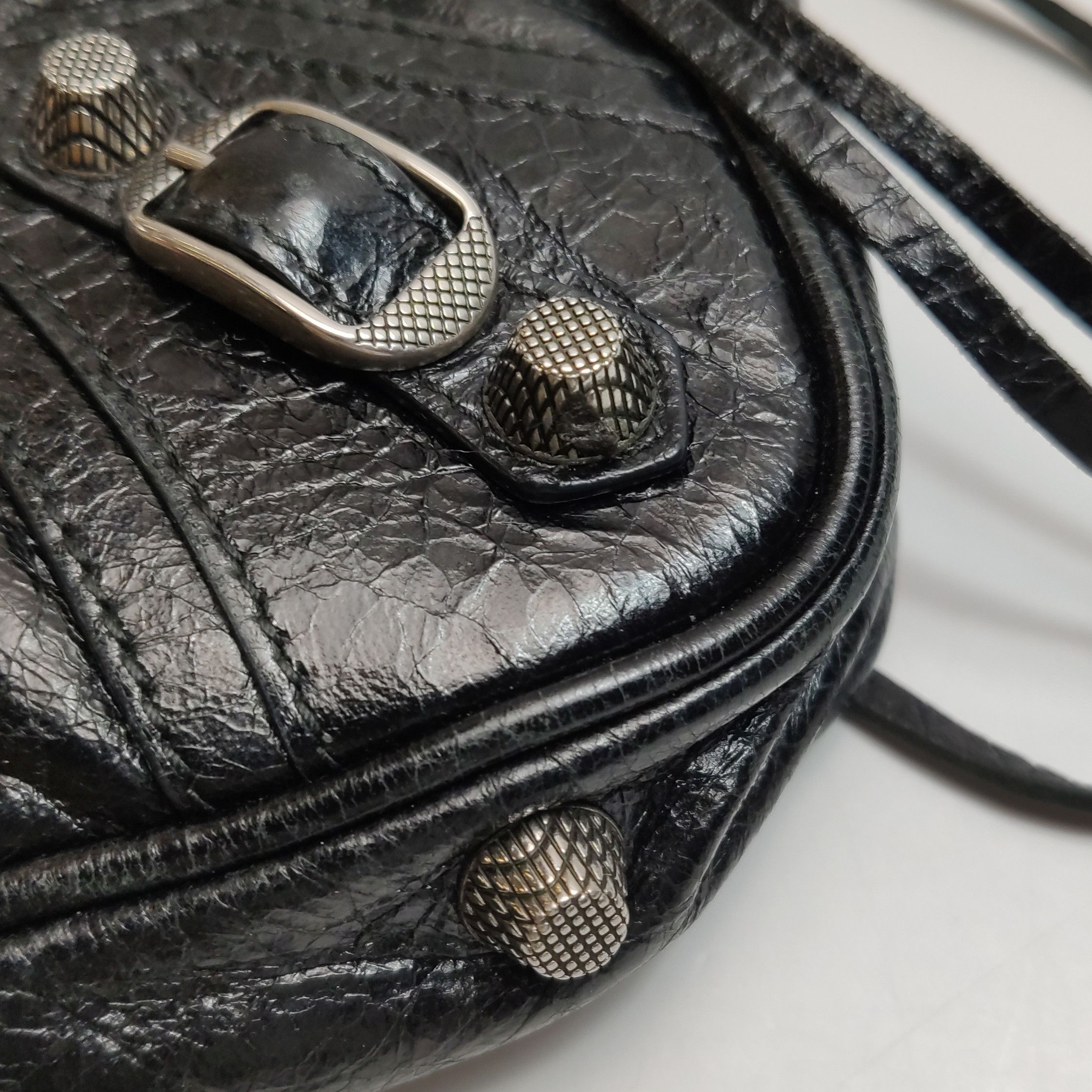 Balenciaga Balenciaga Women os Shoulder Bags Size ONE SIZE - 17 Thumbnail